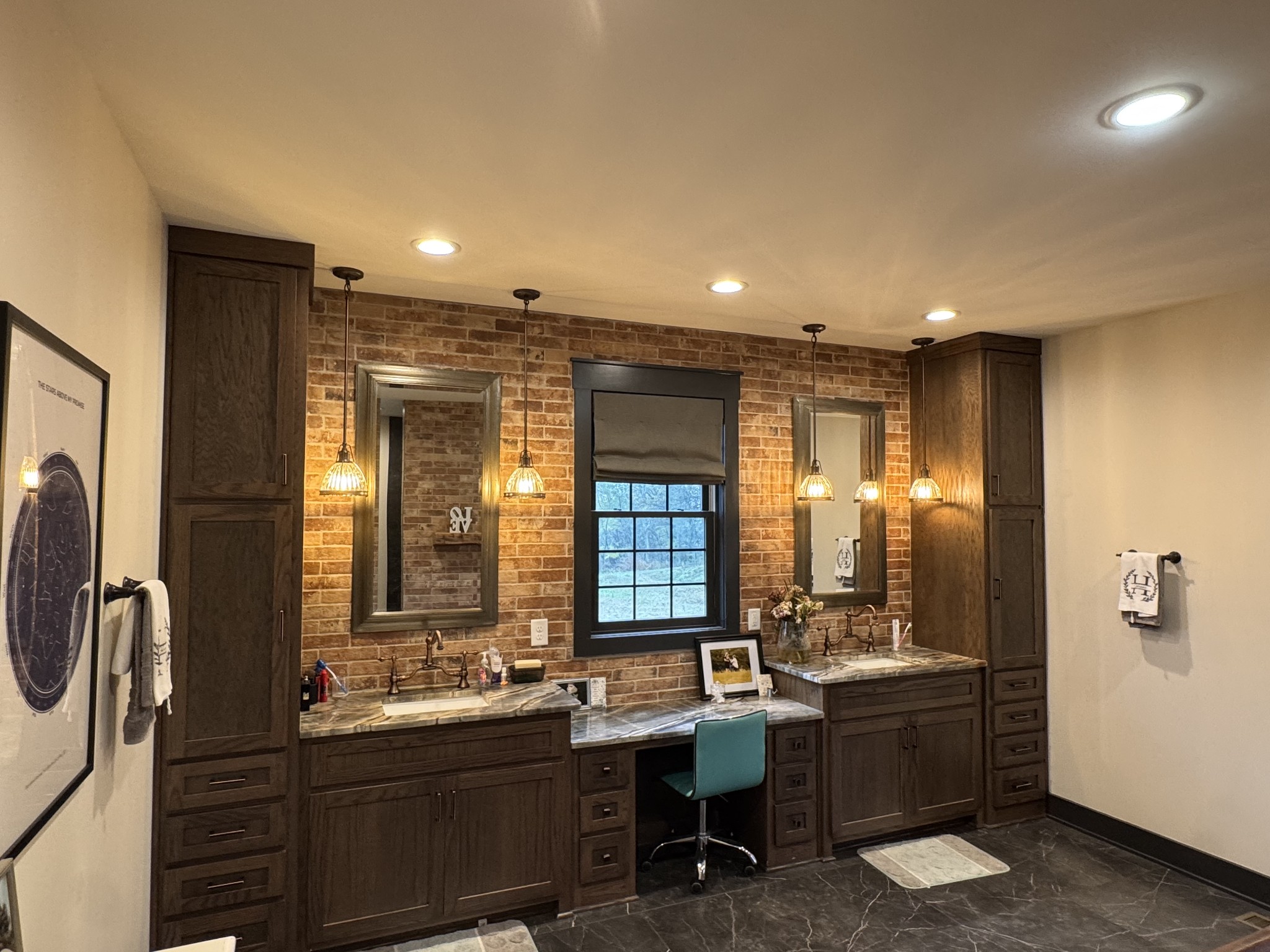 Hendersonville, Tennessee, 37075, United States, 6 Bedrooms Bedrooms, ,5 BathroomsBathrooms,Residential,For Sale,1993824