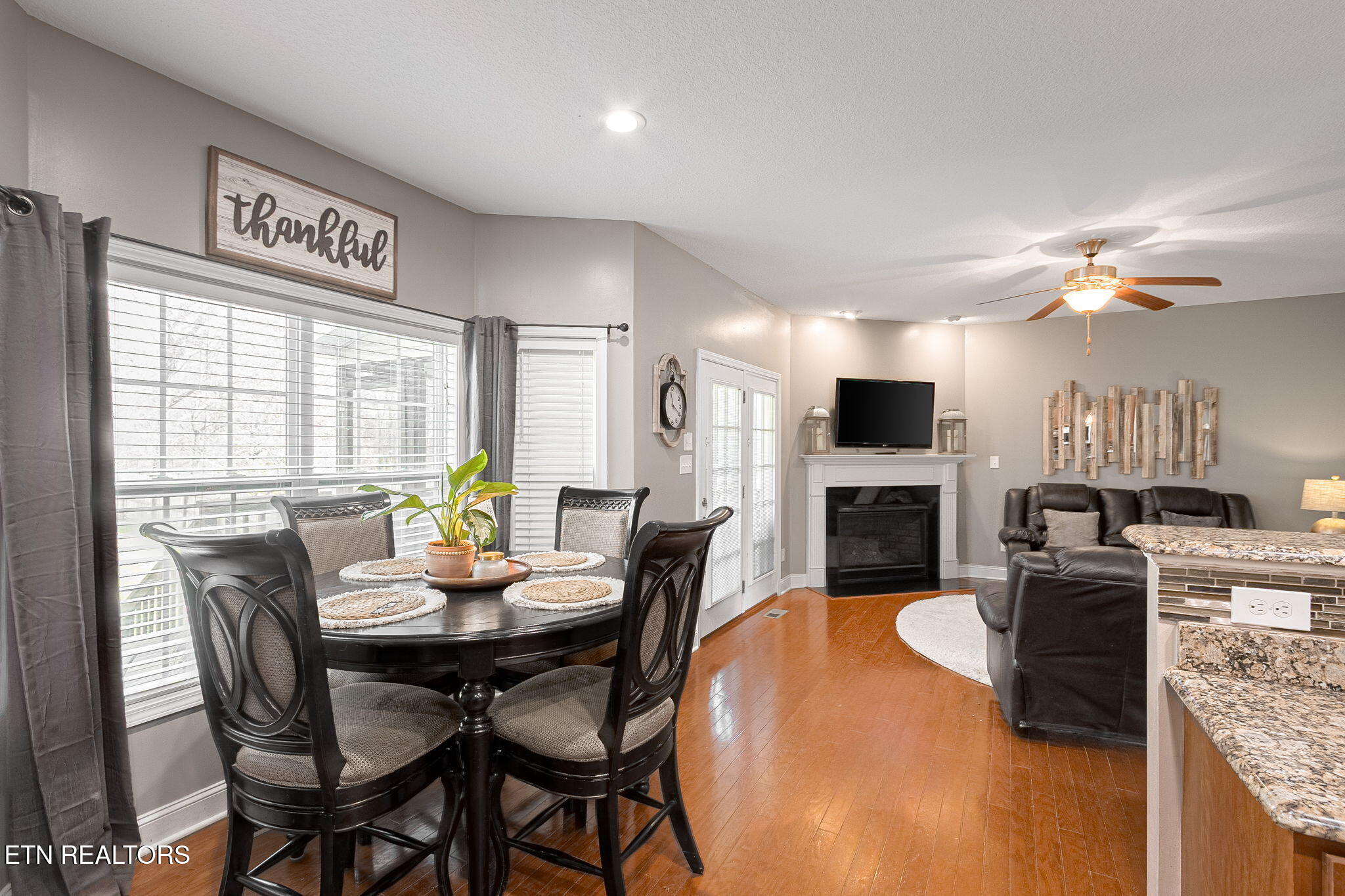 Knoxville, Tennessee, 37938, United States, 4 Bedrooms Bedrooms, ,3 BathroomsBathrooms,Residential,For Sale,2005967