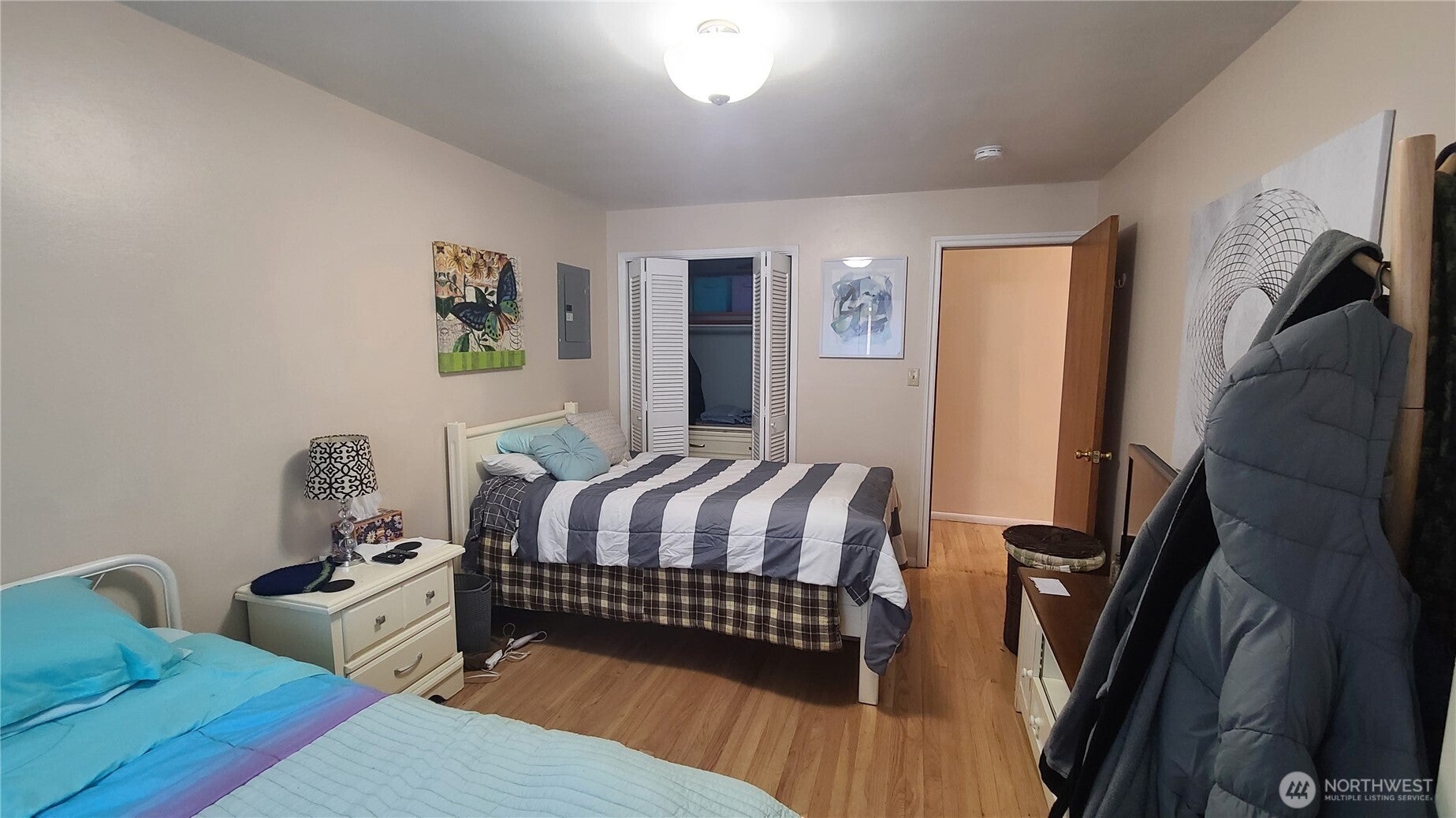 Tacoma, Washington, 98409, United States, ,Residential,For Sale,2008818