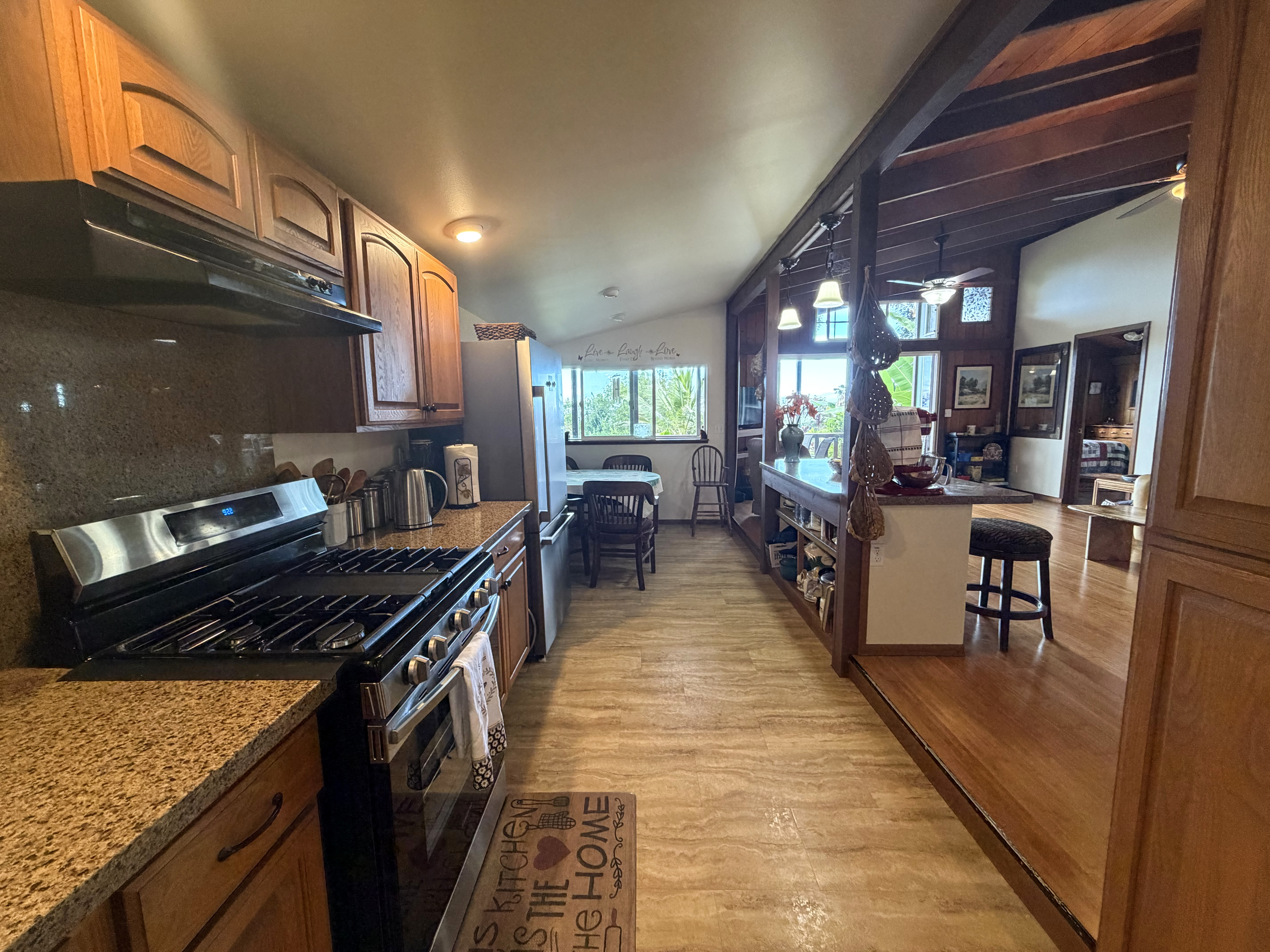 Honokaa, Hawaii, 96727, United States, 2 Bedrooms Bedrooms, ,1 BathroomBathrooms,Residential,For Sale,1992015