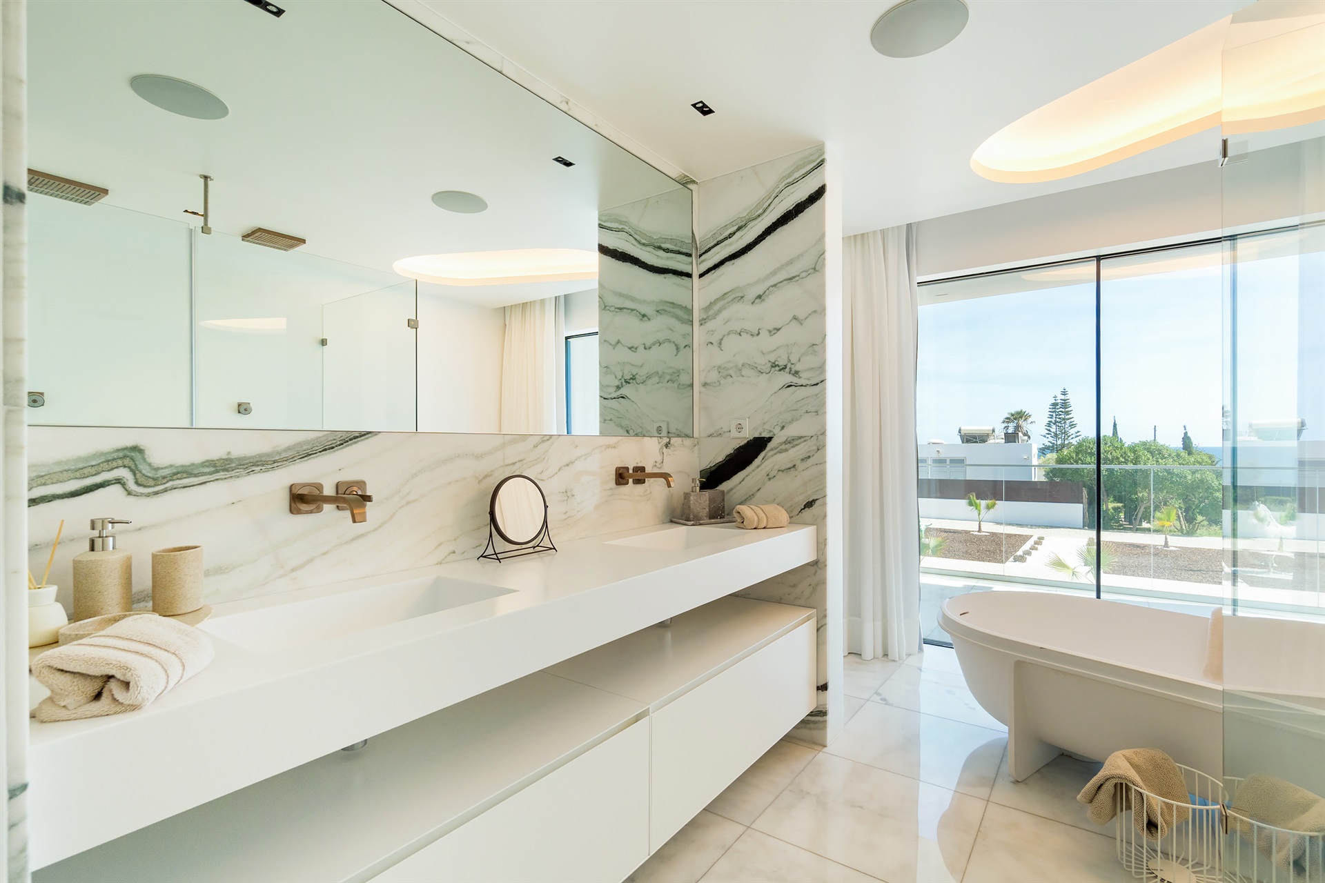  Building, 12 bedrooms, for Sale - 物件實景
