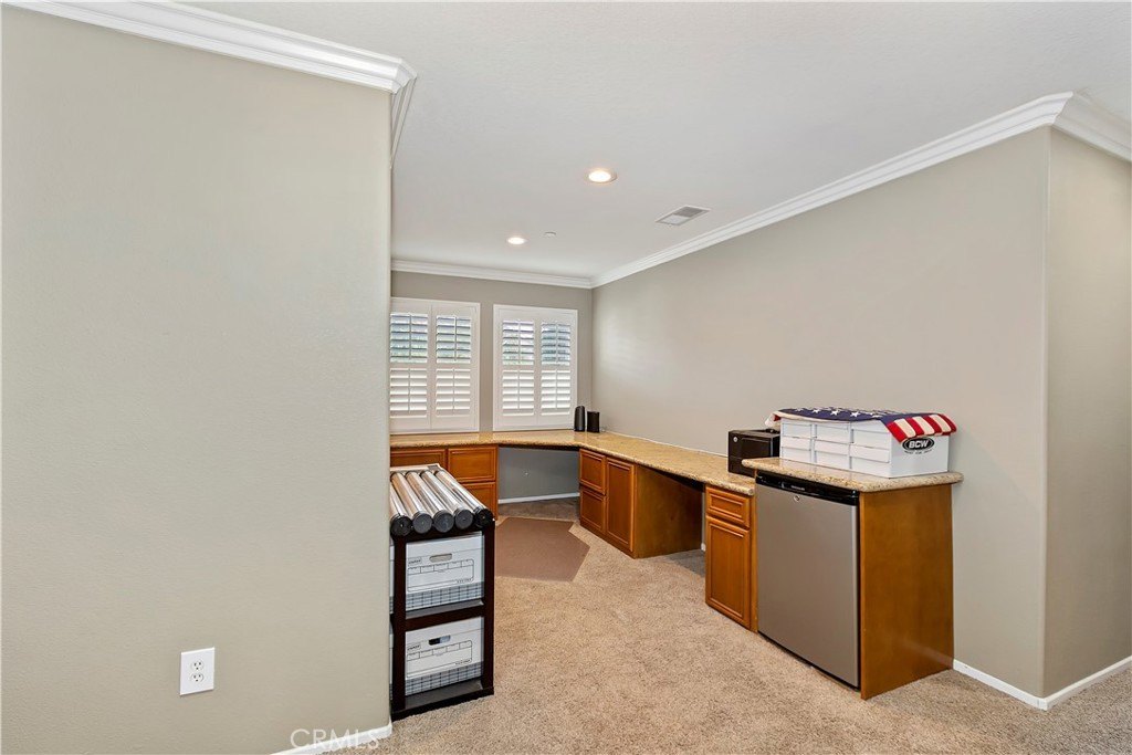 Fontana, California, 92336, United States, 4 Bedrooms Bedrooms, ,3 BathroomsBathrooms,Residential,For Sale,1970103