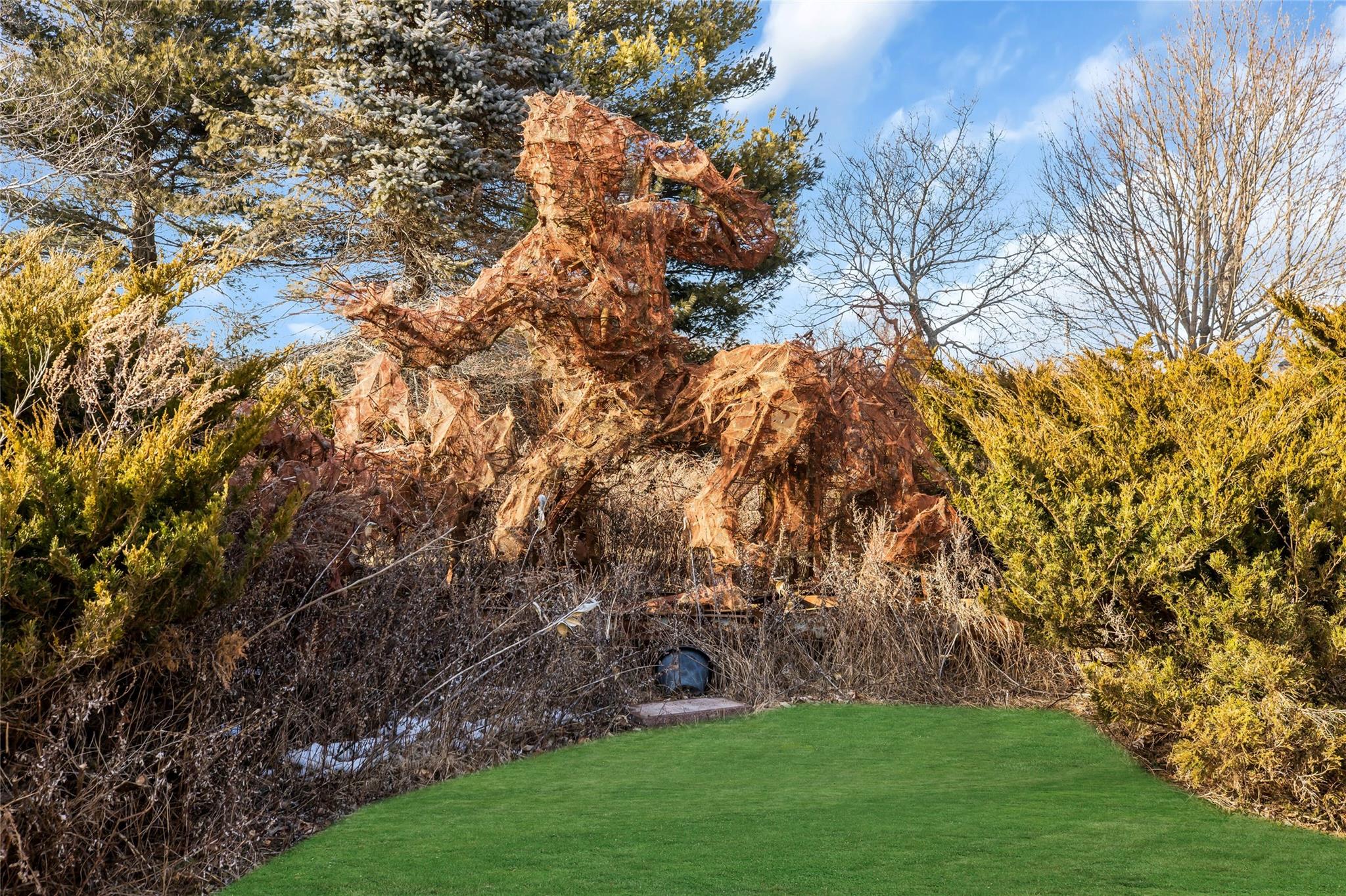 Orient, New York, 11957, United States, 7 Bedrooms Bedrooms, ,3 BathroomsBathrooms,Residential,For Sale,1696050
