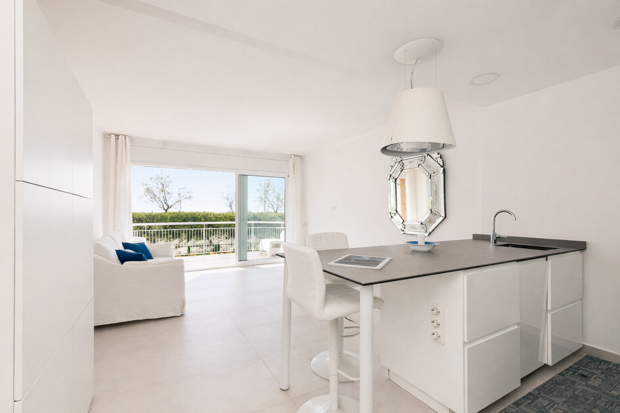  Spectacular Renovated Beachfront Apartment in Paseo Marítimo, Sitges - 物件實景