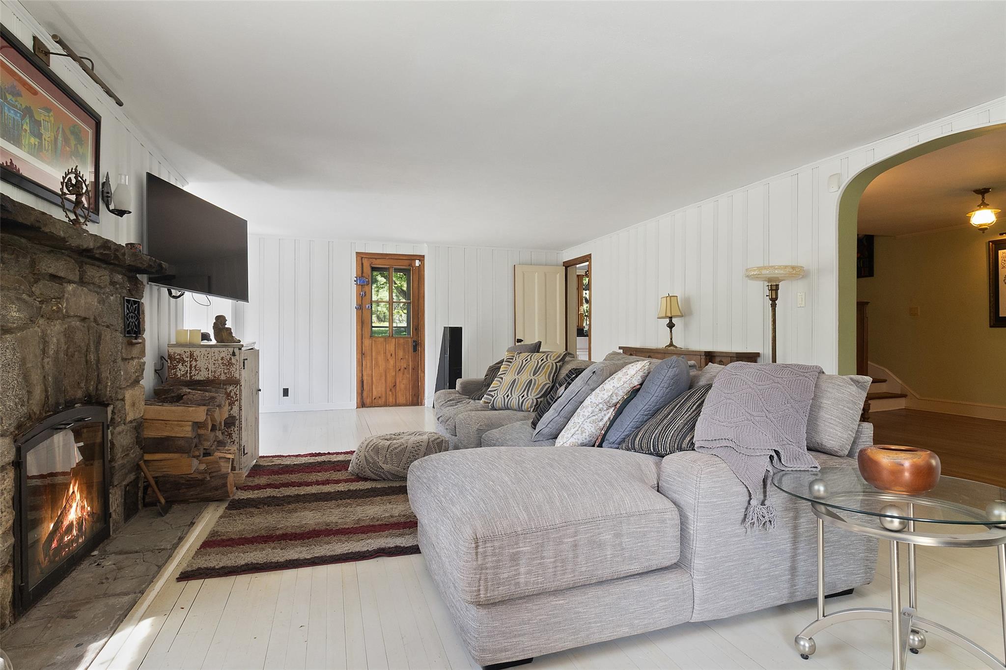 Mahopac, New York, 10541, United States, 3 Bedrooms Bedrooms, ,3 BathroomsBathrooms,Residential,For Sale,1804157