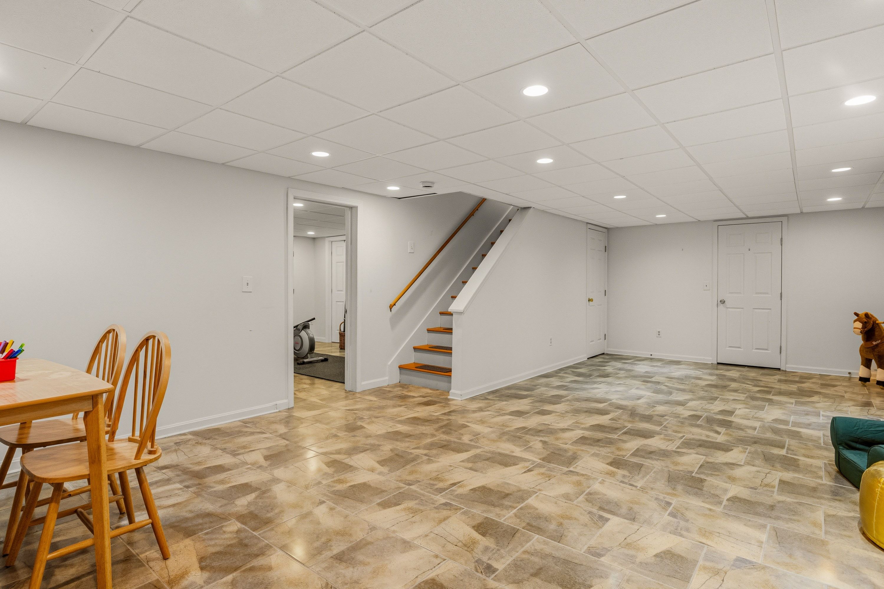  108 Tidewater Farm Road, Stratham, NH, 03885 - 物件實景