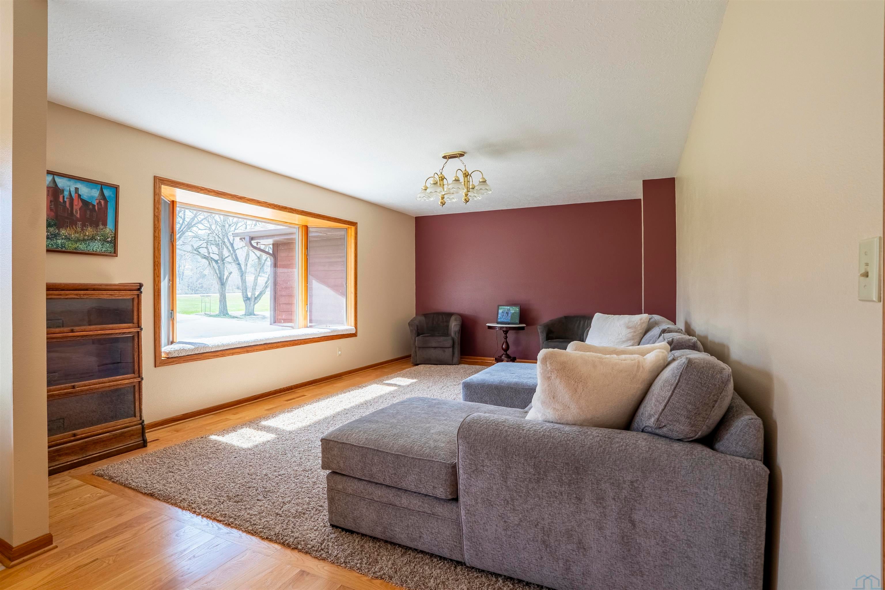 Sioux City, Iowa, 51108, United States, 3 Bedrooms Bedrooms, ,4 BathroomsBathrooms,Residential,For Sale,2035847