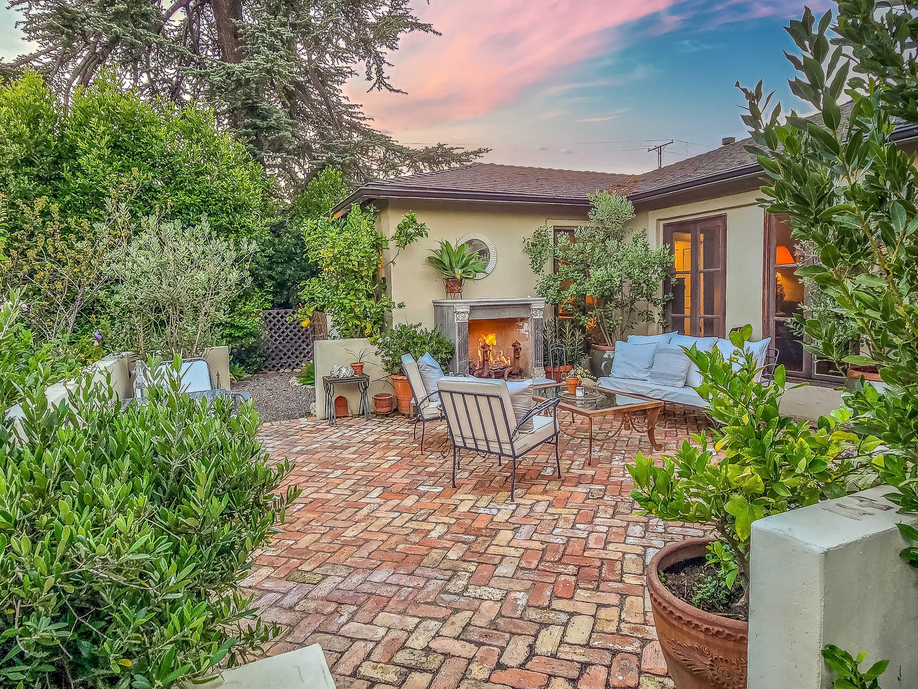  759-761 West 11th Street, Claremont, CA 91711 - 物件實景
