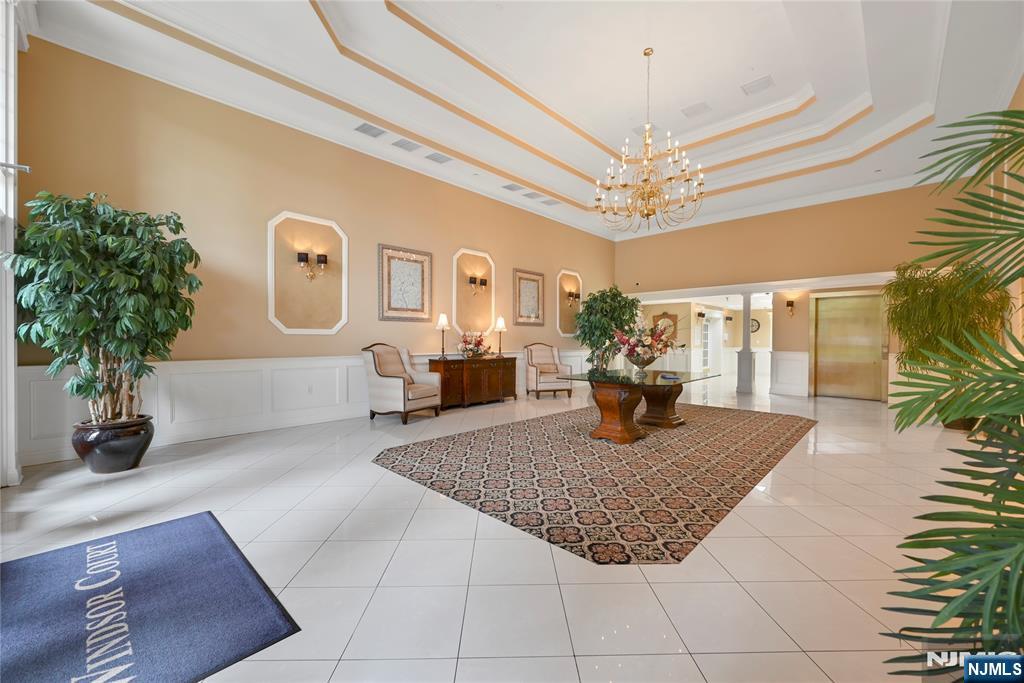 Rochelle Park, New Jersey, 07662, United States, 2 Bedrooms Bedrooms, ,3 BathroomsBathrooms,Residential,For Sale,1906079