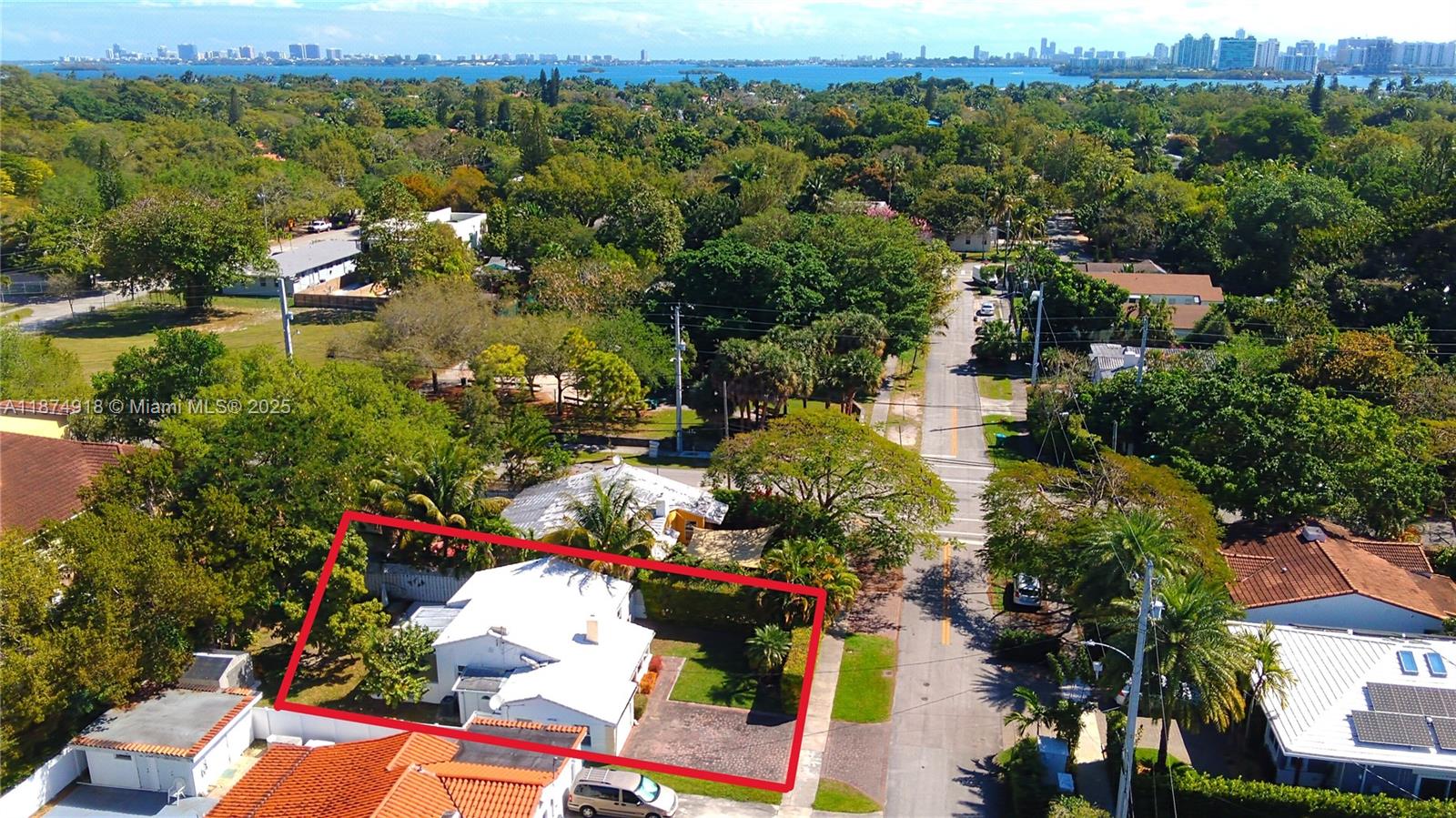 Miami, Florida, 33138, United States, 3 Bedrooms Bedrooms, ,2 BathroomsBathrooms,Residential,For Sale,1947884