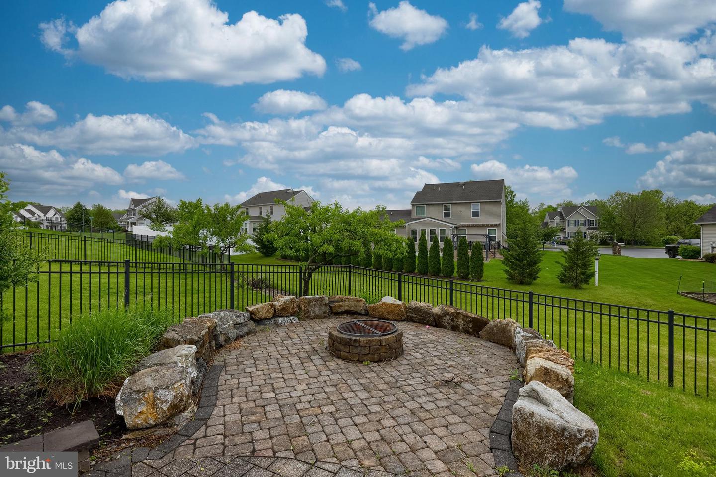 Palmyra, Pennsylvania, 17078, United States, 5 Bedrooms Bedrooms, ,3 BathroomsBathrooms,Residential,For Sale,1827180