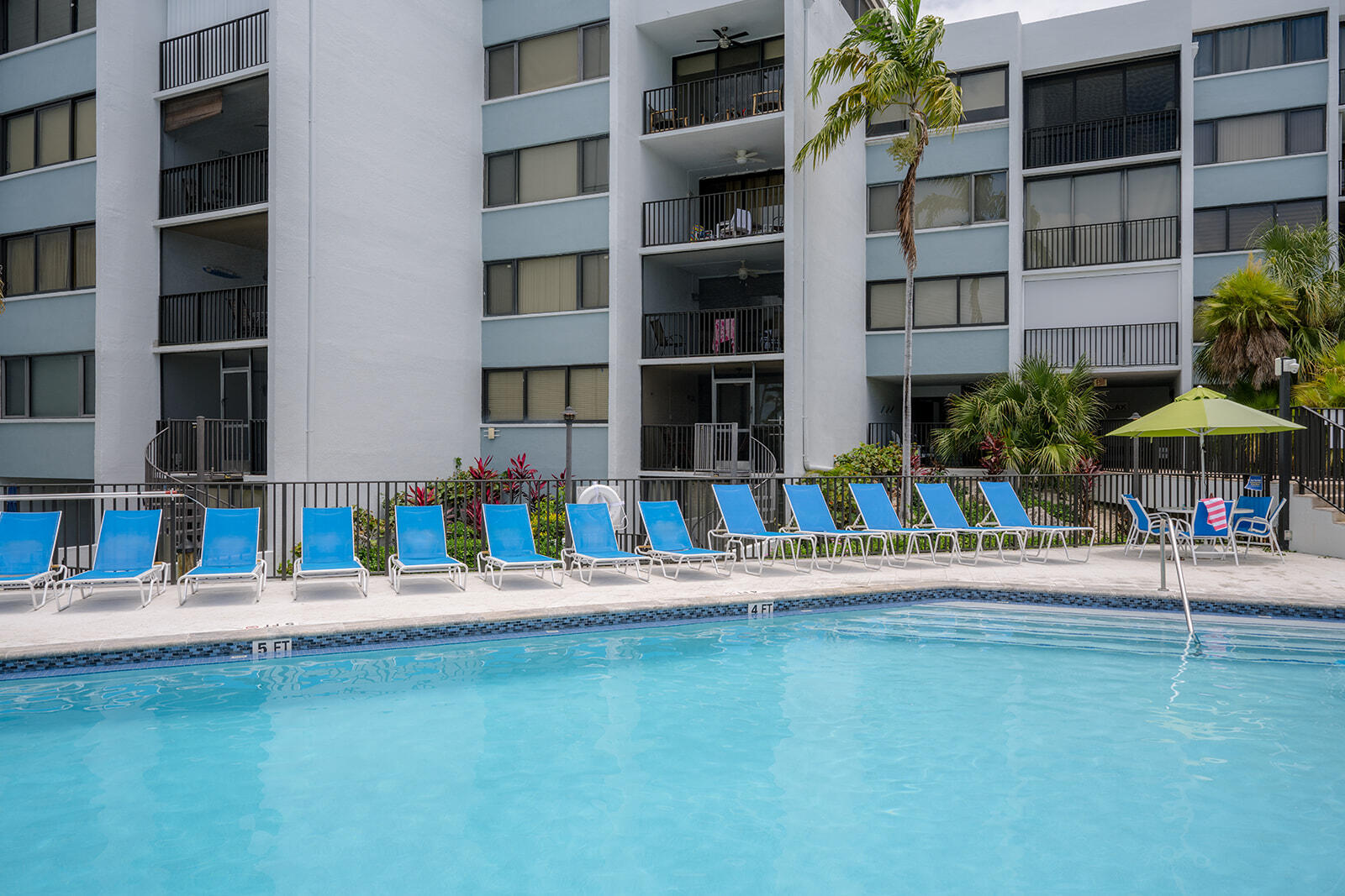 KEY LARGO, Florida, 33037, United States, 2 Bedrooms Bedrooms, ,2 BathroomsBathrooms,Residential,For Sale,1995585