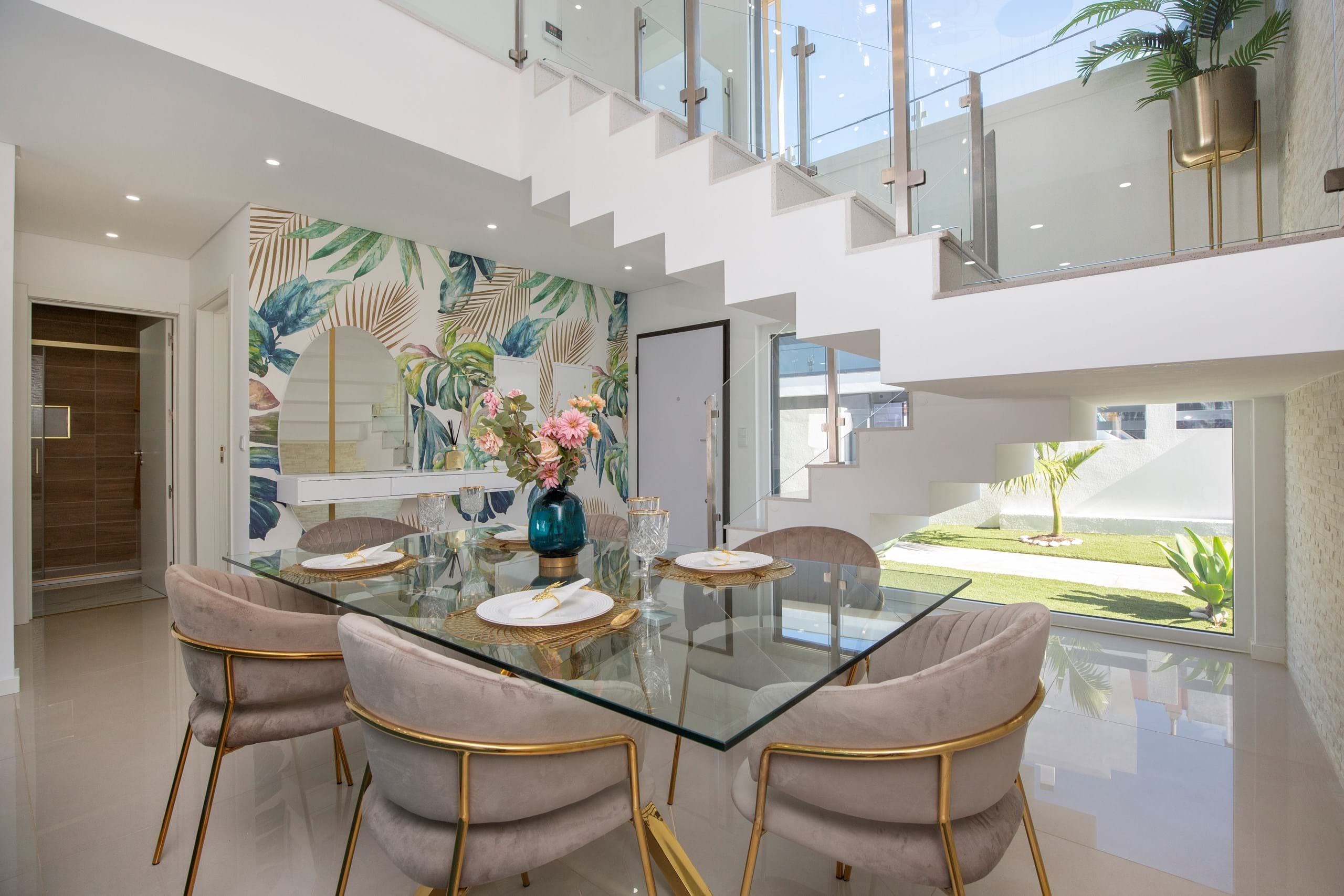 Almada, Setúbal, 2820-638, PT, 4 Bedrooms Bedrooms, ,2 BathroomsBathrooms,Residential,For Sale,1699362