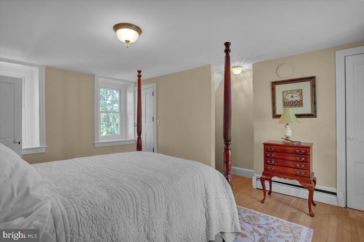 Mohrsville, Pennsylvania, 19541, United States, 4 Bedrooms Bedrooms, ,2 BathroomsBathrooms,Residential,For Sale,1827431