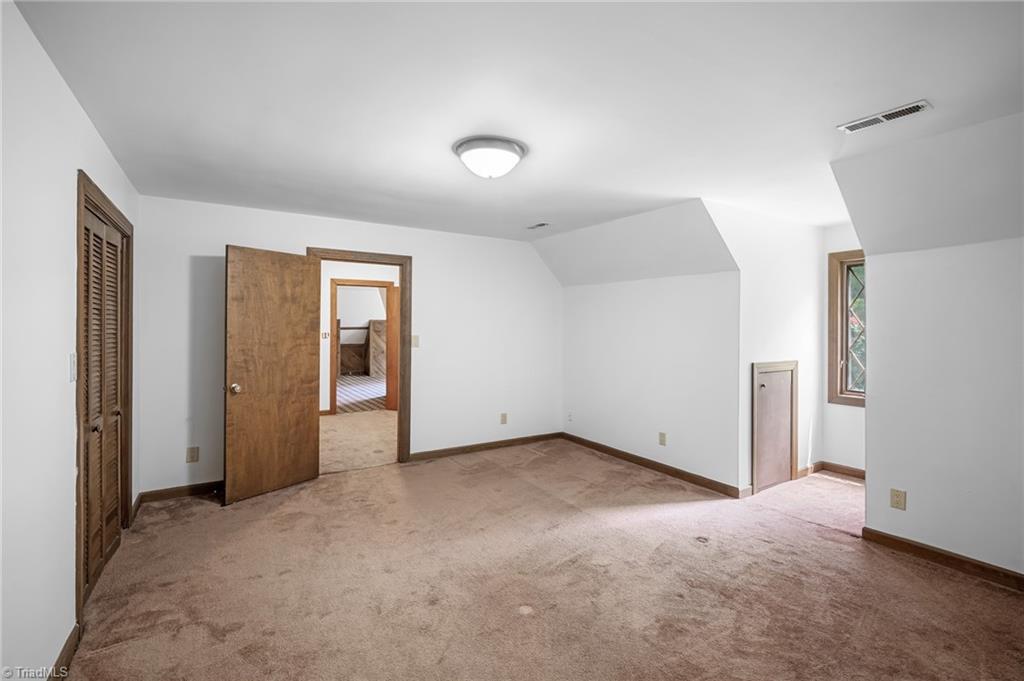 High Point, North Carolina, 27265, United States, 4 Bedrooms Bedrooms, ,4 BathroomsBathrooms,Residential,For Sale,1900964
