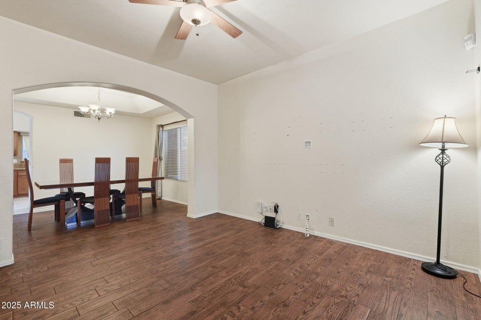 Phoenix, Arizona, 85048, United States, 4 Bedrooms Bedrooms, ,3 BathroomsBathrooms,Residential,For Sale,2009259