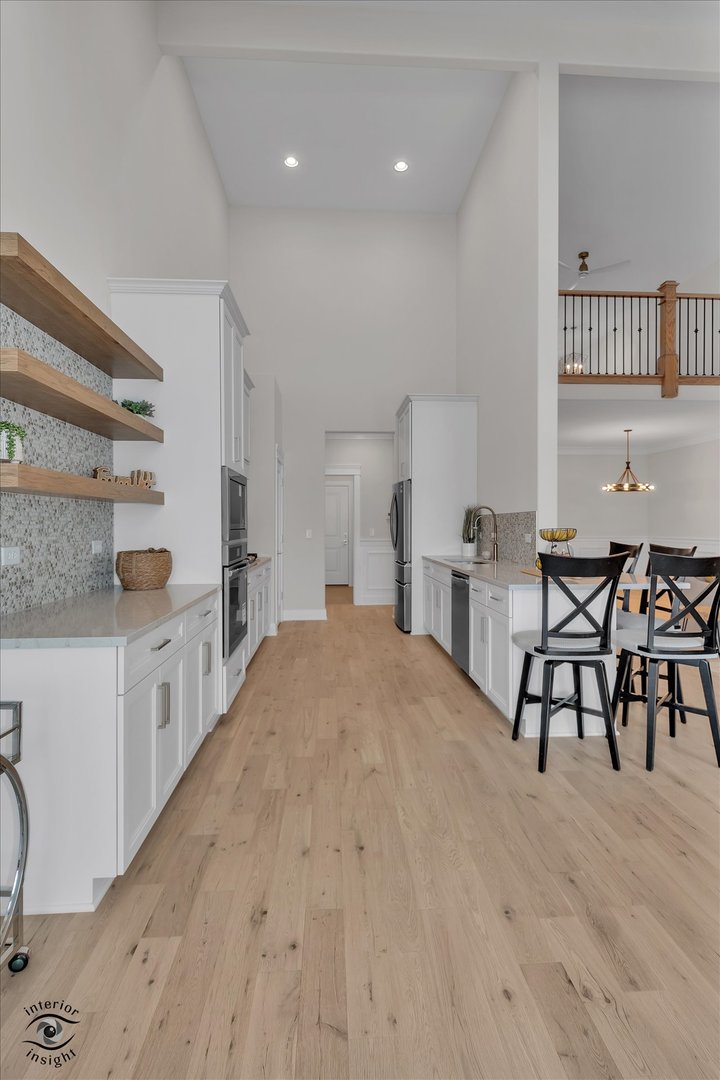 Frankfort, Illinois, 60423, United States, 3 Bedrooms Bedrooms, ,3 BathroomsBathrooms,Residential,For Sale,2002870