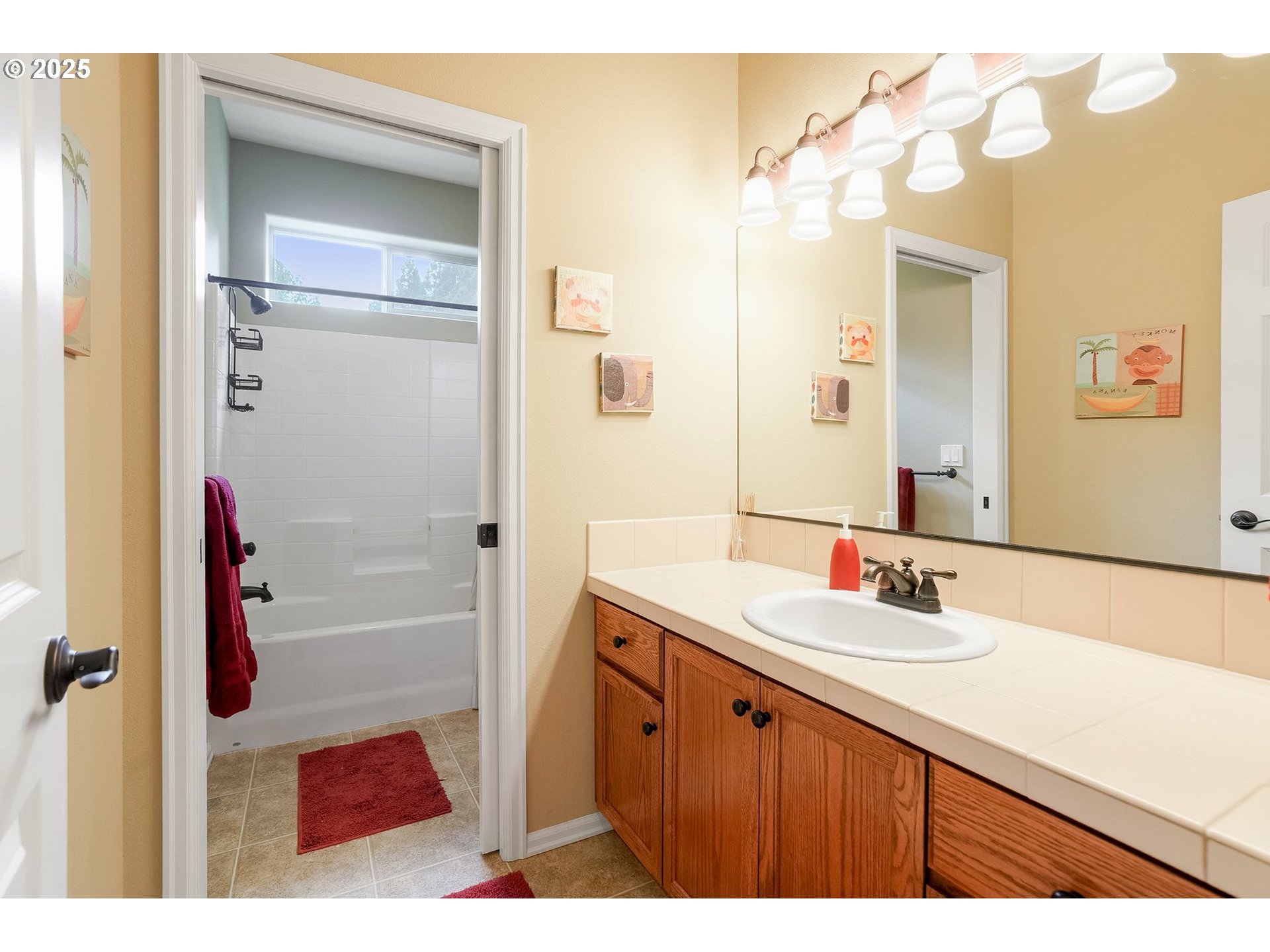 Albany, Oregon, 97321, United States, 3 Bedrooms Bedrooms, ,2 BathroomsBathrooms,Residential,For Sale,1925362