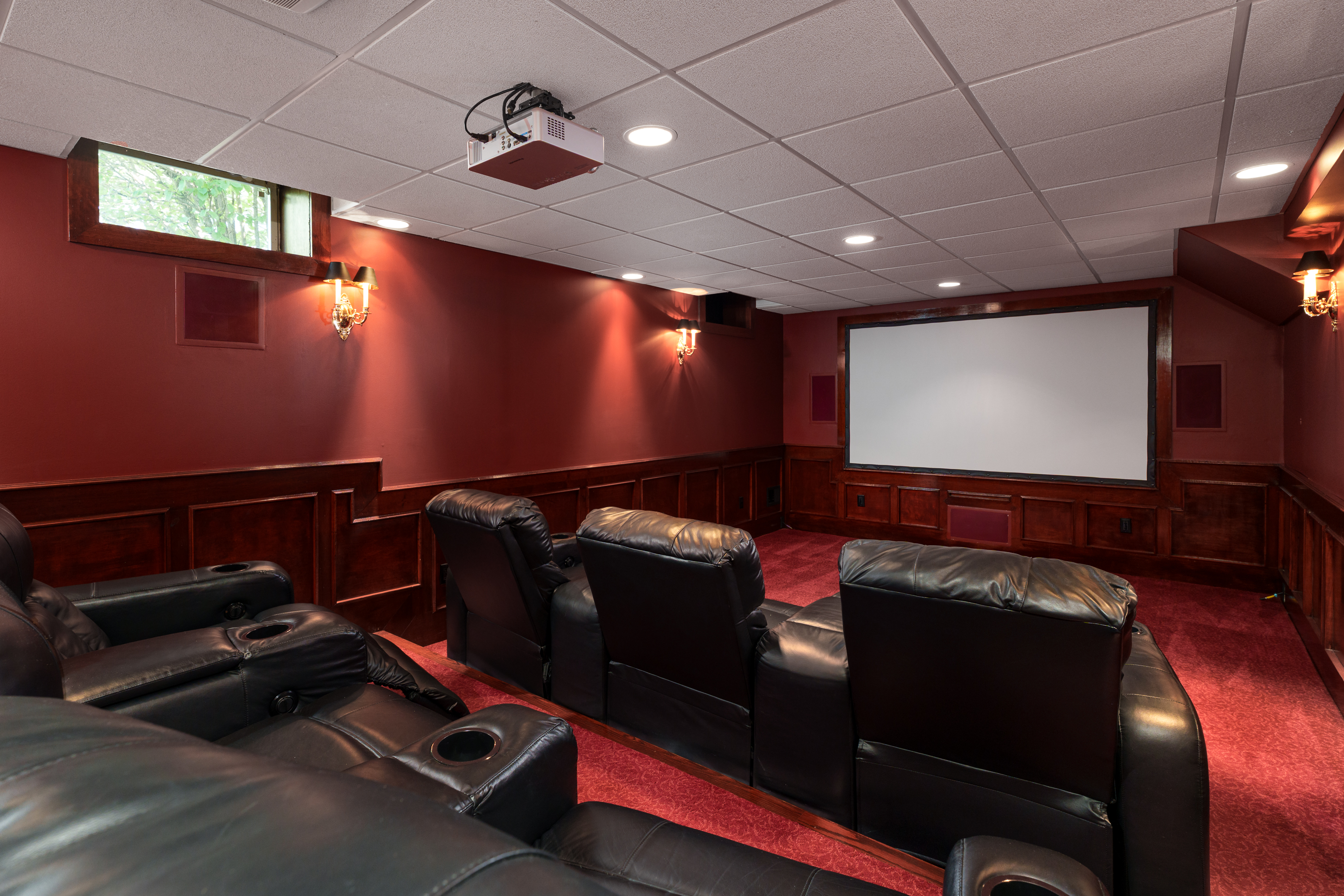  Stunning Belle Mead Estate with Private Theater, Gym, and Designer Finishes - 物件實景