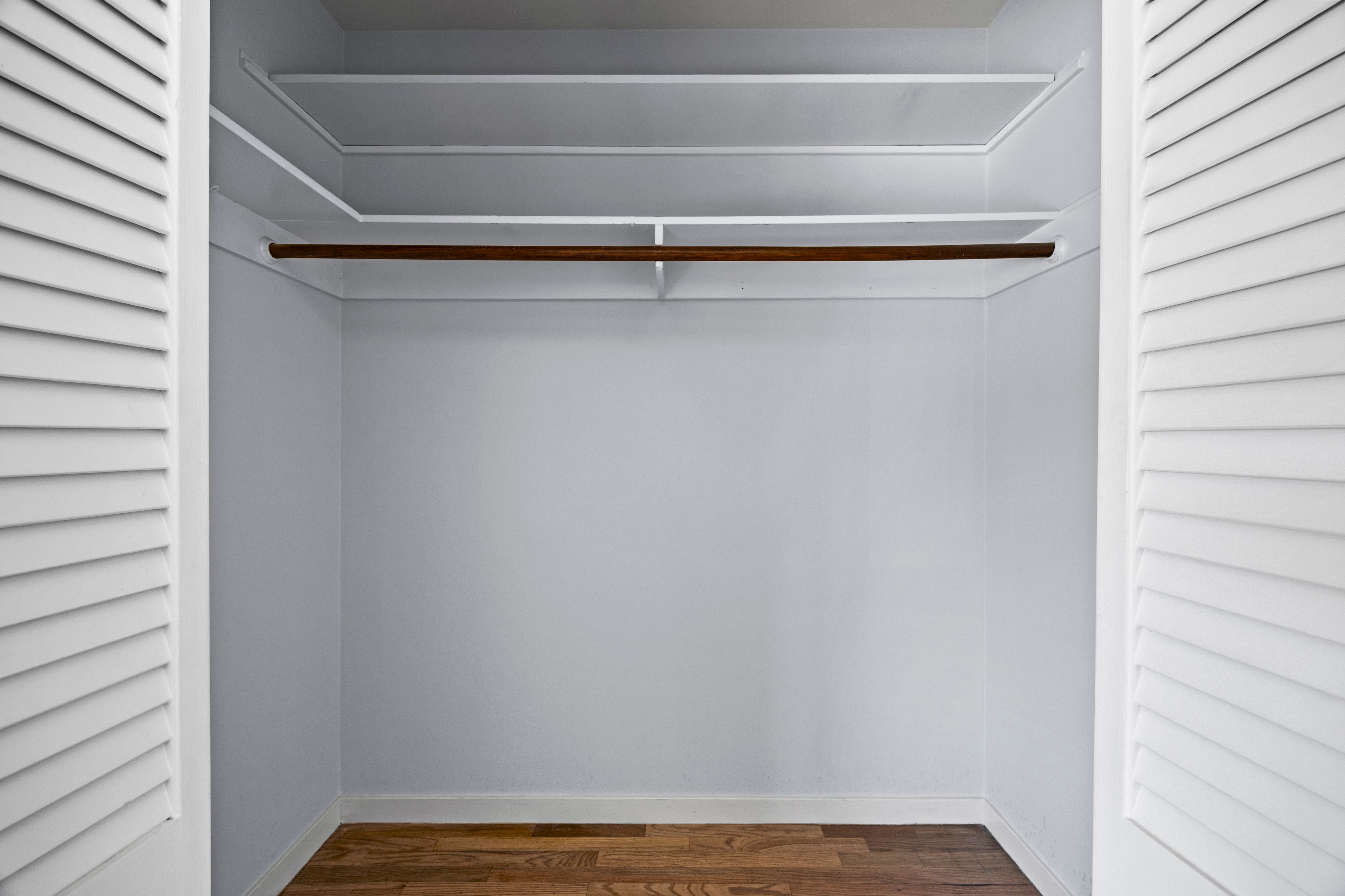  Single Story Rancher in Desirable San Mateo Village - 物件實景