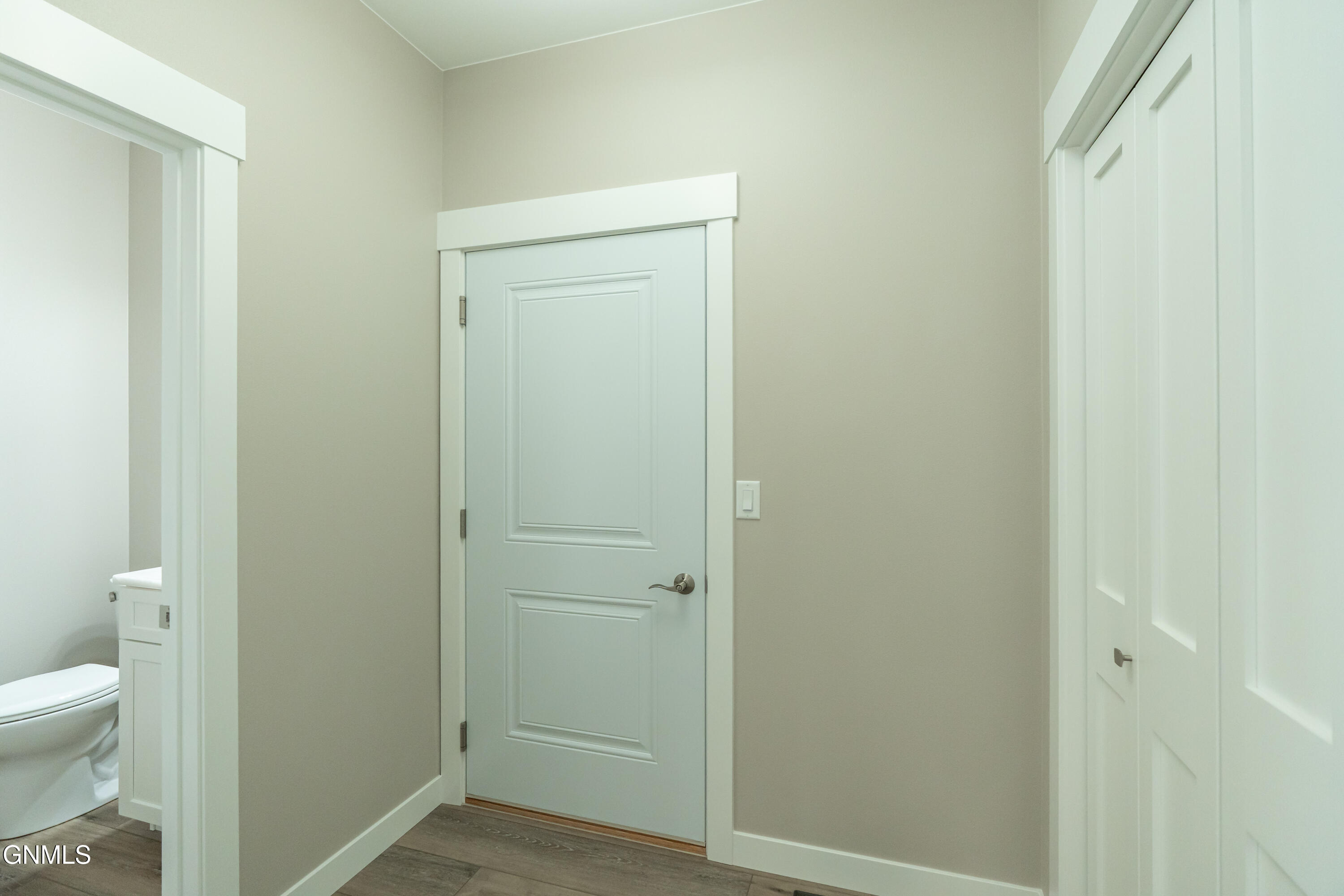 Bismarck, North Dakota, 58504, United States, 3 Bedrooms Bedrooms, ,3 BathroomsBathrooms,Residential,For Sale,1938012