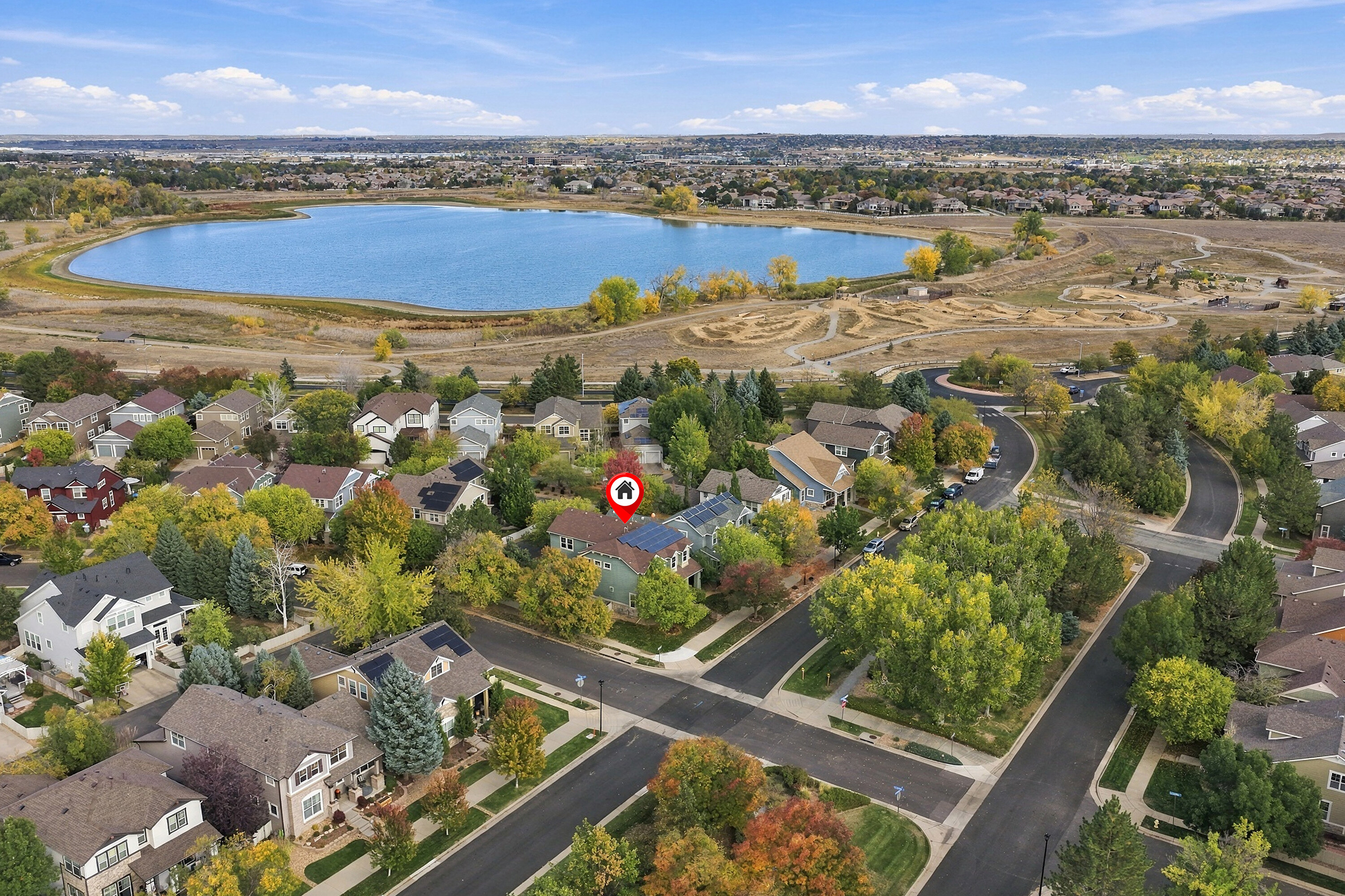  Beautifully updated and ideally located in desirable McKay Landing - 物件實景