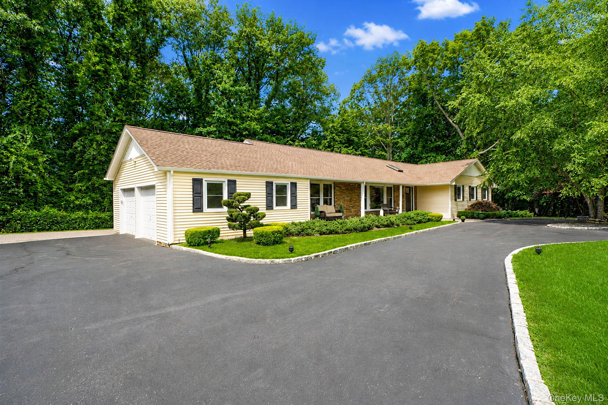  10 Williamsburg Drive, Northport, NY, 11768 - 物件實景
