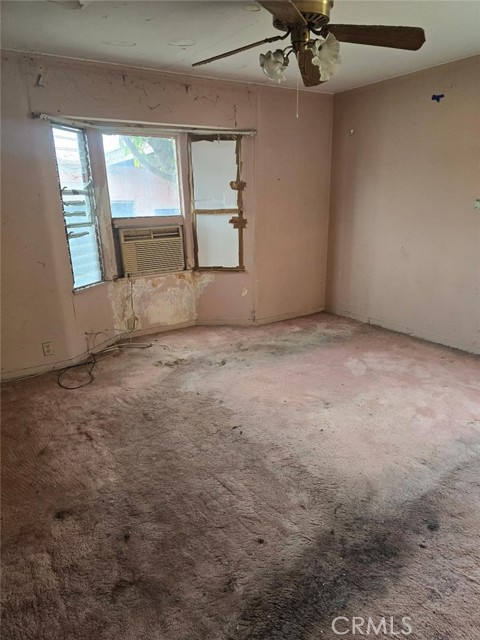 Los Angeles, California, 90047, United States, 2 Bedrooms Bedrooms, ,1 BathroomBathrooms,Residential,For Sale,1935031