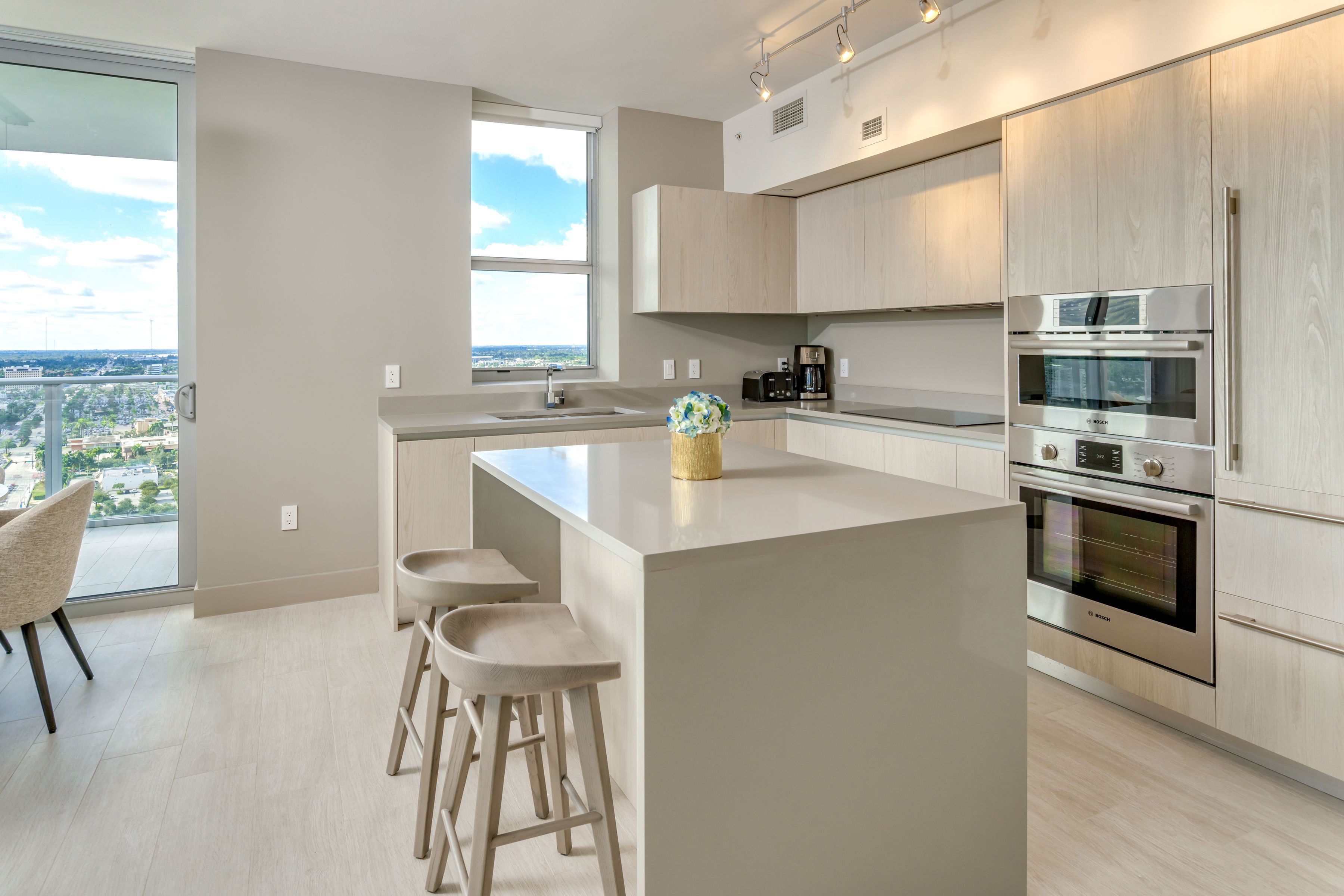  4010 S Ocean Dr, Hollywood, FL, 33019 - 物件實景