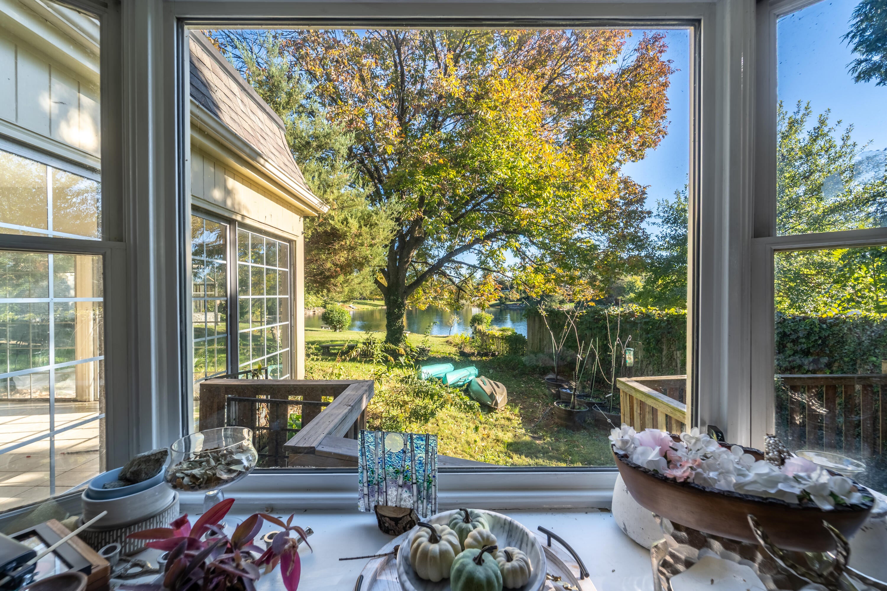 Lexington, Kentucky, 40502, United States, 4 Bedrooms Bedrooms, ,4 BathroomsBathrooms,Residential,For Sale,1976316