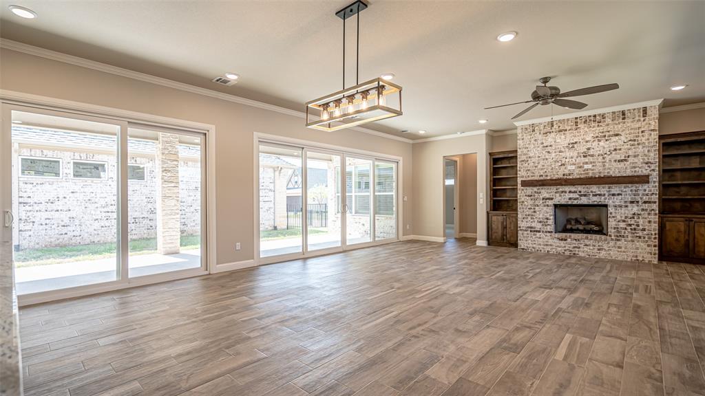 Granbury, Texas, 76048, United States, 3 Bedrooms Bedrooms, ,3 BathroomsBathrooms,Residential,For Sale,1996630