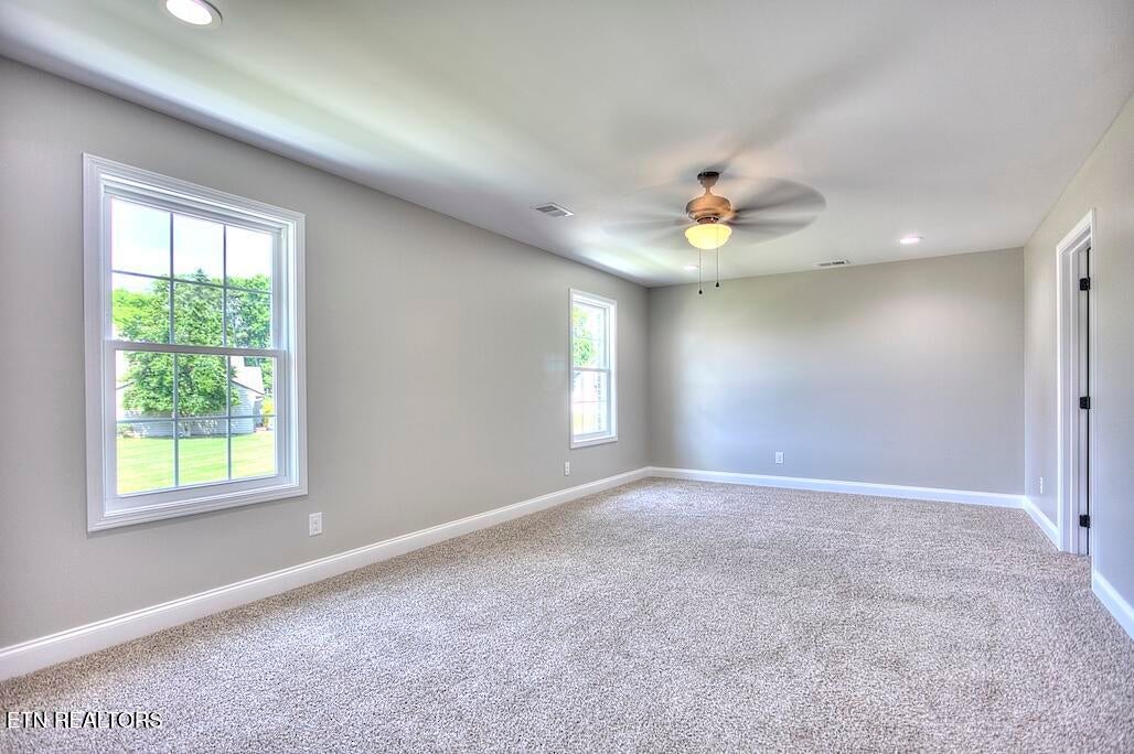 Maryville, Tennessee, 37803, United States, 4 Bedrooms Bedrooms, ,4 BathroomsBathrooms,Residential,For Sale,1874124