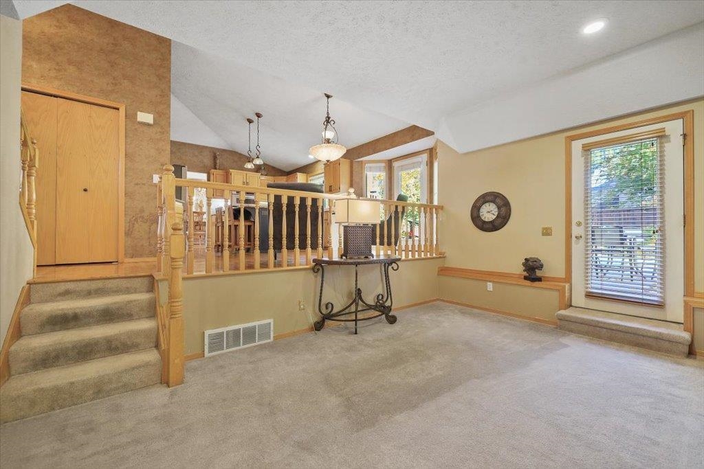 Spokane, Washington, 99223, United States, 5 Bedrooms Bedrooms, ,4 BathroomsBathrooms,Residential,For Sale,1988126