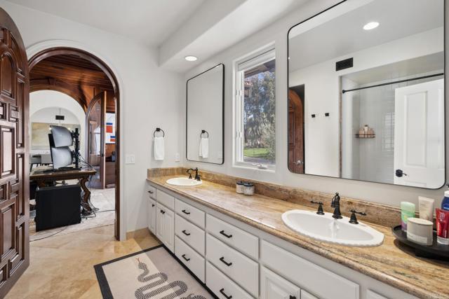 Bonsall, California, 92003, United States, 5 Bedrooms Bedrooms, ,6 BathroomsBathrooms,Residential,For Sale,1783602