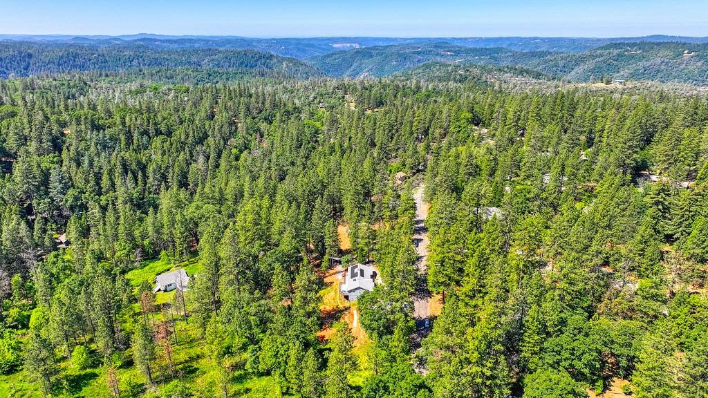 Foresthill, California, 95631, United States, 3 Bedrooms Bedrooms, ,2 BathroomsBathrooms,Residential,For Sale,1819375