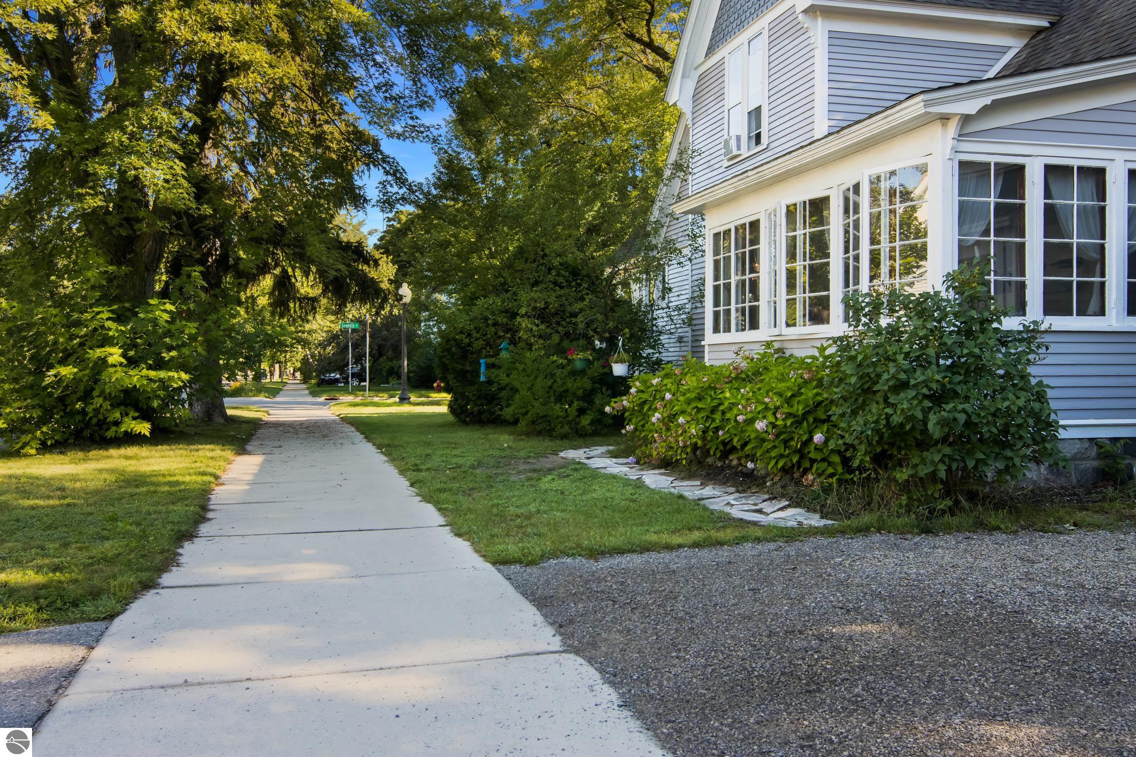 Traverse City, Michigan, 49684, United States, 4 Bedrooms Bedrooms, ,2 BathroomsBathrooms,Residential,For Sale,1943560