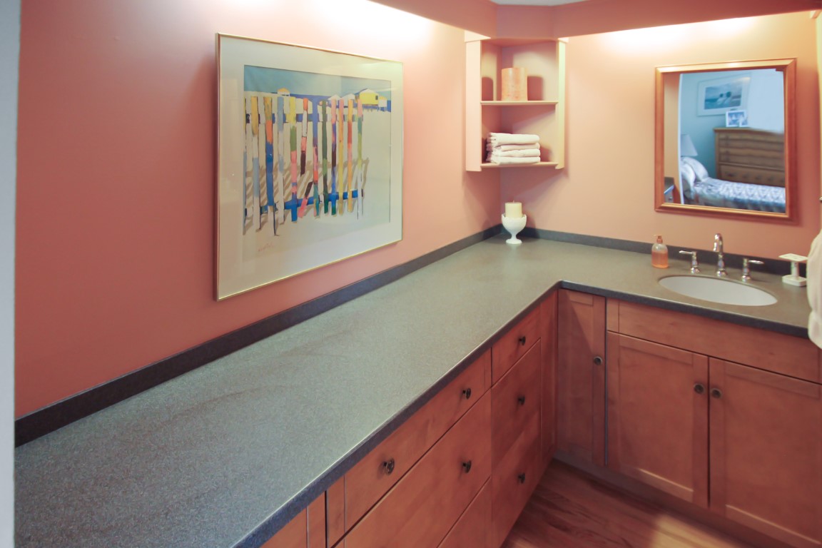 Peabody, Massachusetts, 01960, United States, 3 Bedrooms Bedrooms, ,3 BathroomsBathrooms,Residential,For Sale,1908013