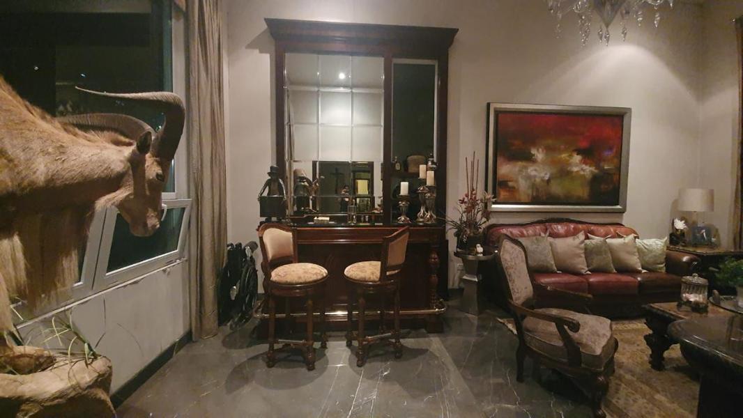 Olinala, San Pedro Garza García, Nuevo León, 66290, Mexico, 3 Bedrooms Bedrooms, ,5 BathroomsBathrooms,Residential,For Sale,Olinala,1618664
