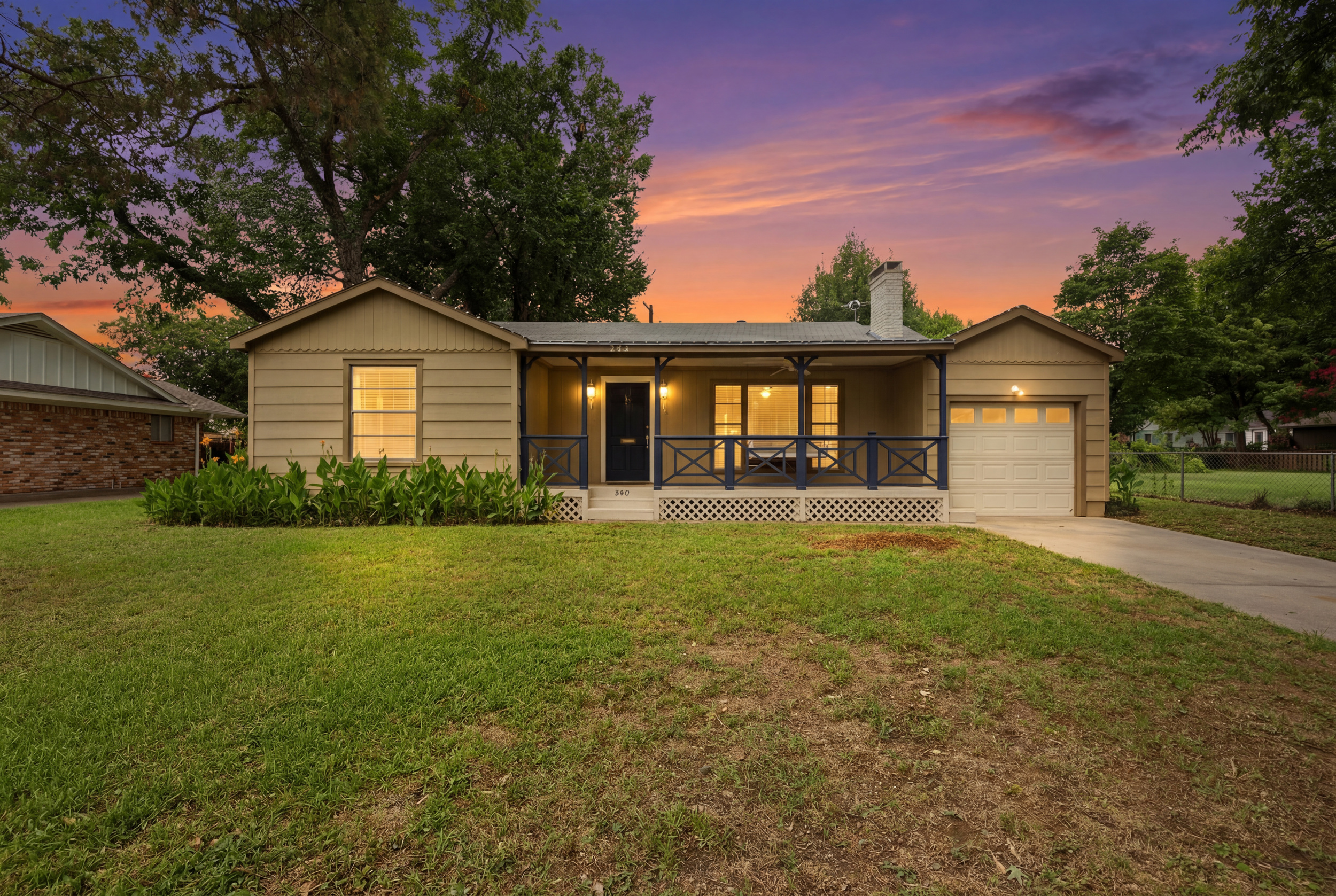  909 Keith Pumphrey Drive, River Oaks, TX, 76114 - 物件實景