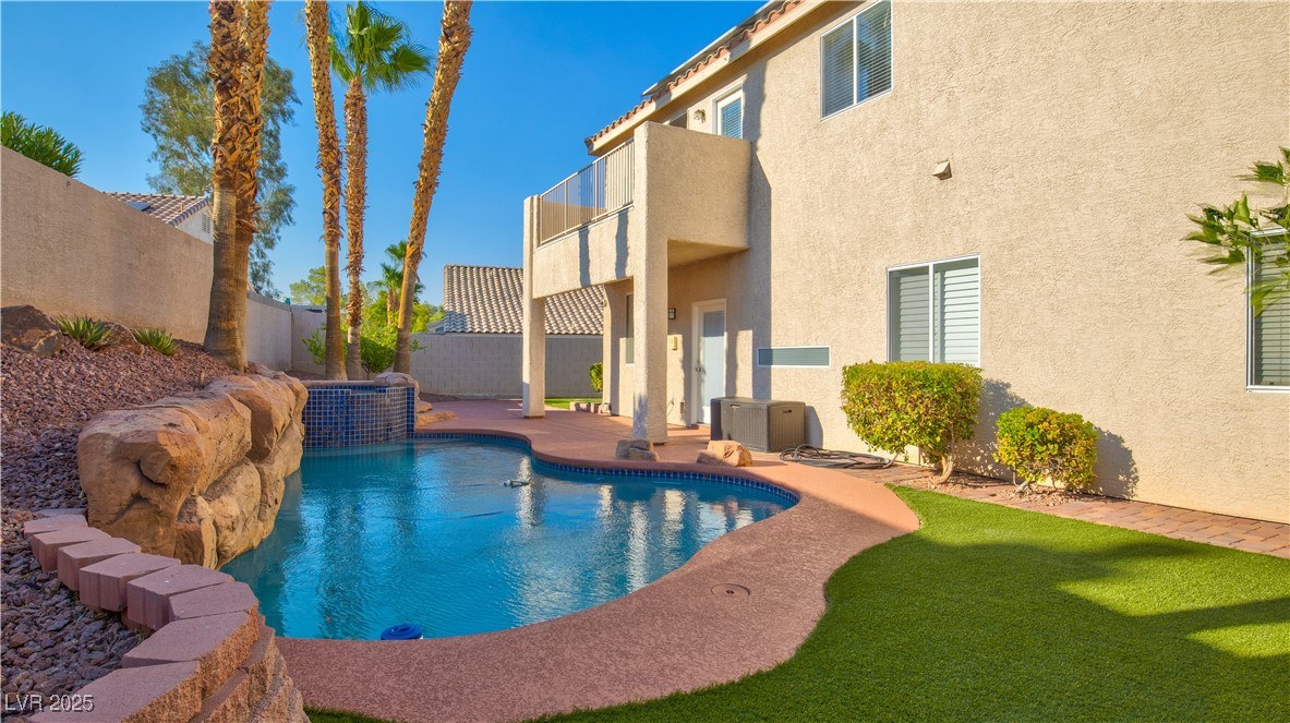 Henderson, Nevada, 89074, United States, 5 Bedrooms Bedrooms, ,2 BathroomsBathrooms,Residential,For Sale,2003072