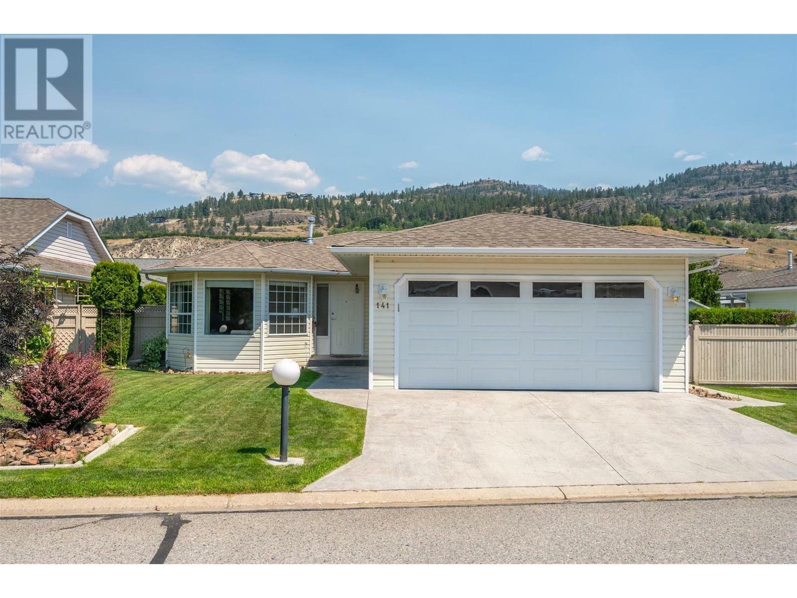 PENTICTON, British Columbia, V2A 8H9, CA, 2 Bedrooms Bedrooms, ,2 BathroomsBathrooms,Residential,For Sale,1961131