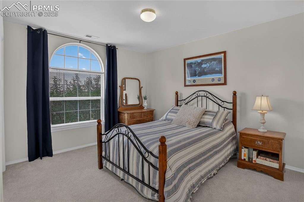 Colorado Springs, Colorado, 80920, United States, 5 Bedrooms Bedrooms, ,4 BathroomsBathrooms,Residential,For Sale,1876956