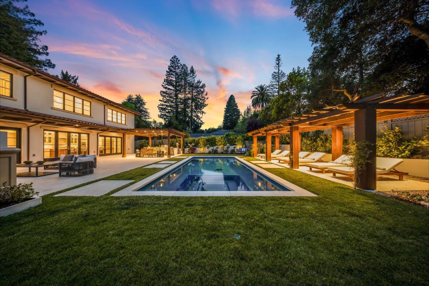 San Mateo, California, 94402, United States, 4 Bedrooms Bedrooms, ,6 BathroomsBathrooms,Residential,For Sale,1836989