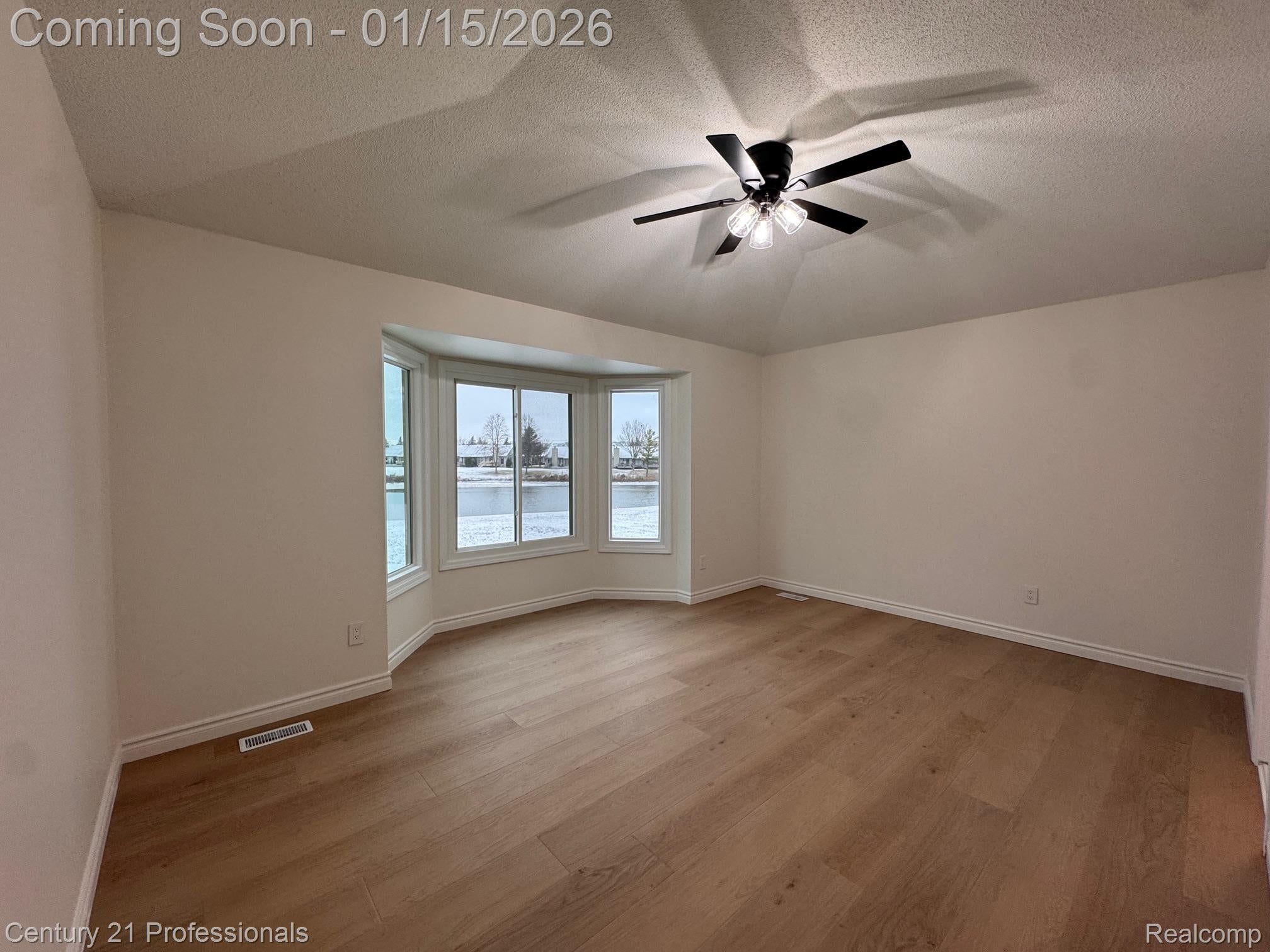 SterlingHeights, Michigan, 48310, United States, 3 Bedrooms Bedrooms, ,3 BathroomsBathrooms,Residential,For Sale,2010061