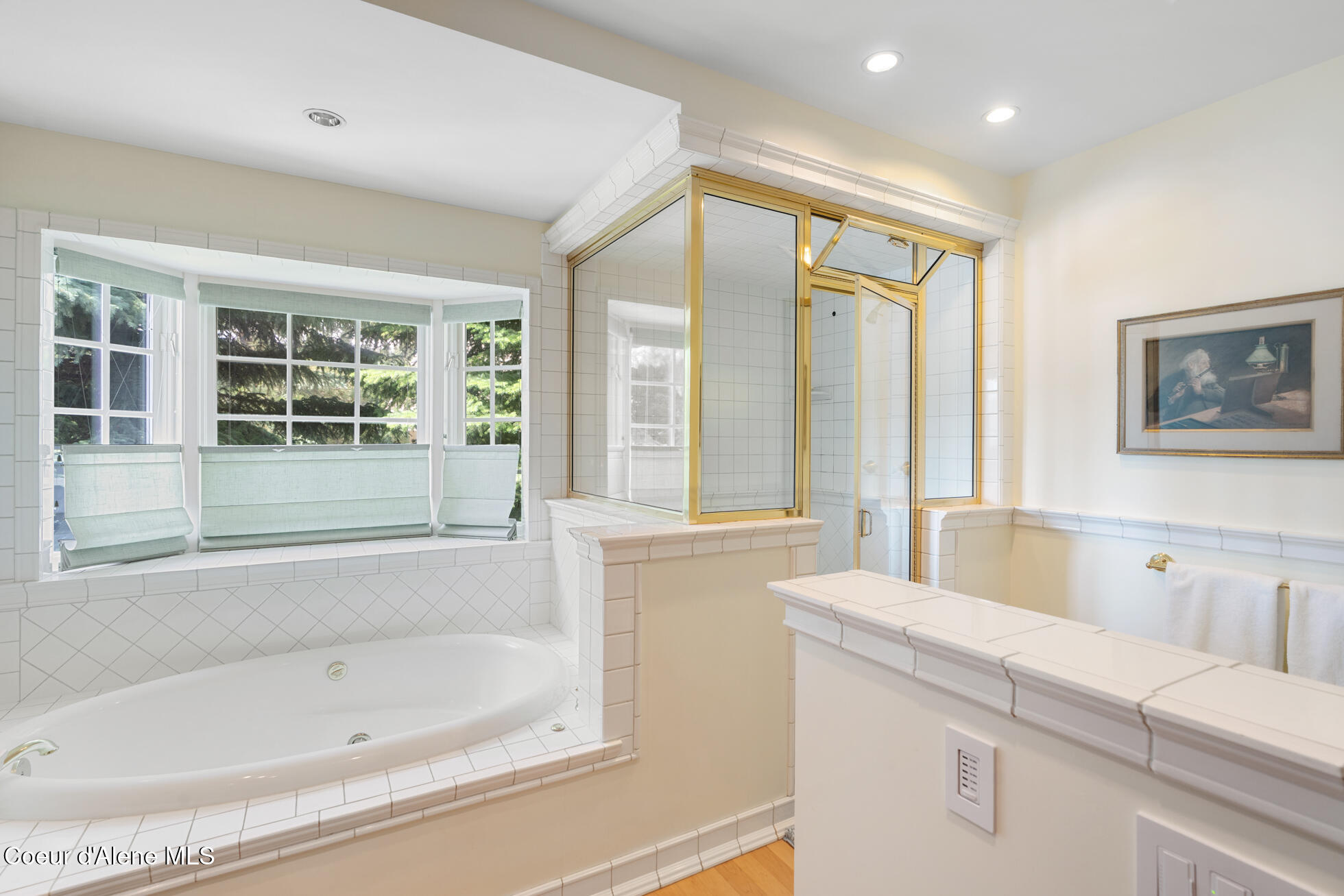 Coeur d'Alene, Idaho, 83814, United States, 4 Bedrooms Bedrooms, ,5 BathroomsBathrooms,Residential,For Sale,1864122