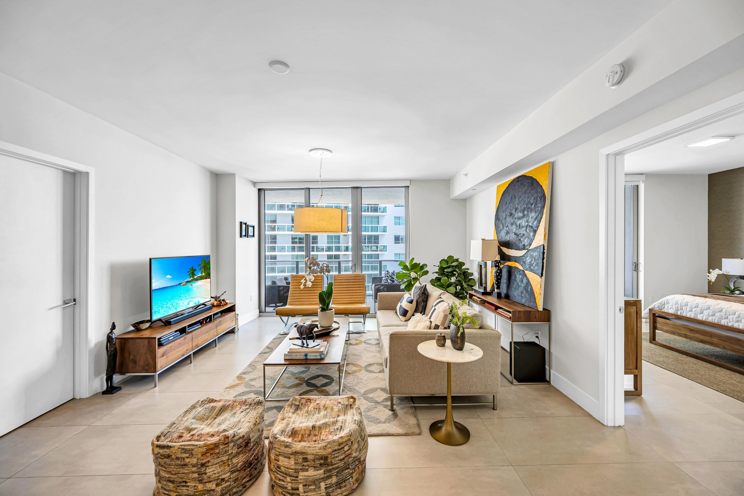  488 NE 18th St, Miami, FL, 33132 - 物件實景