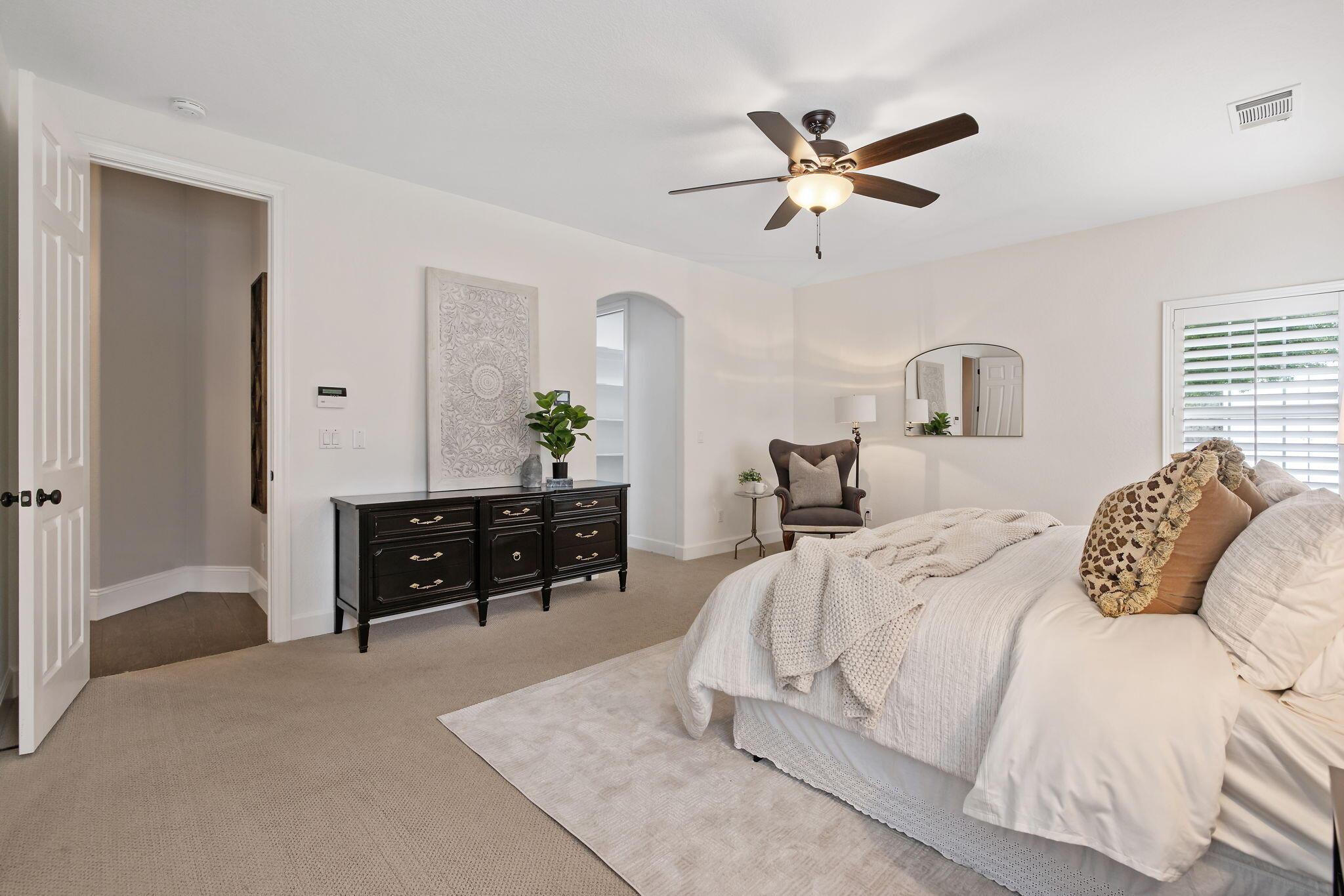 Visalia, California, 93277, United States, 3 Bedrooms Bedrooms, ,2 BathroomsBathrooms,Residential,For Sale,2048559