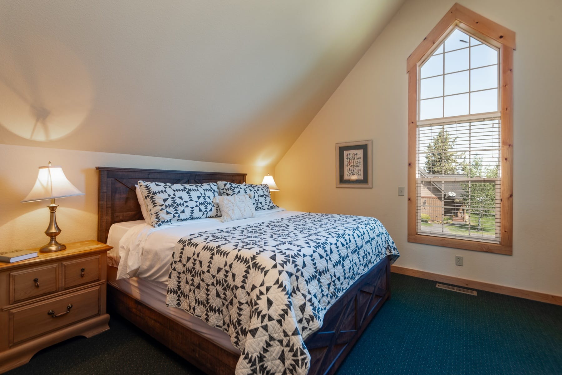  8578 Red Wing Lane Redmond, OR 97756 - 物件實景