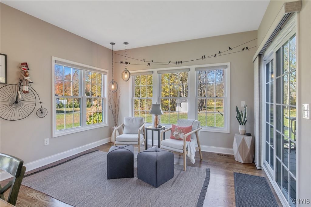 Liverpool, New York, 13090, United States, 3 Bedrooms Bedrooms, ,2 BathroomsBathrooms,Residential,For Sale,1972941