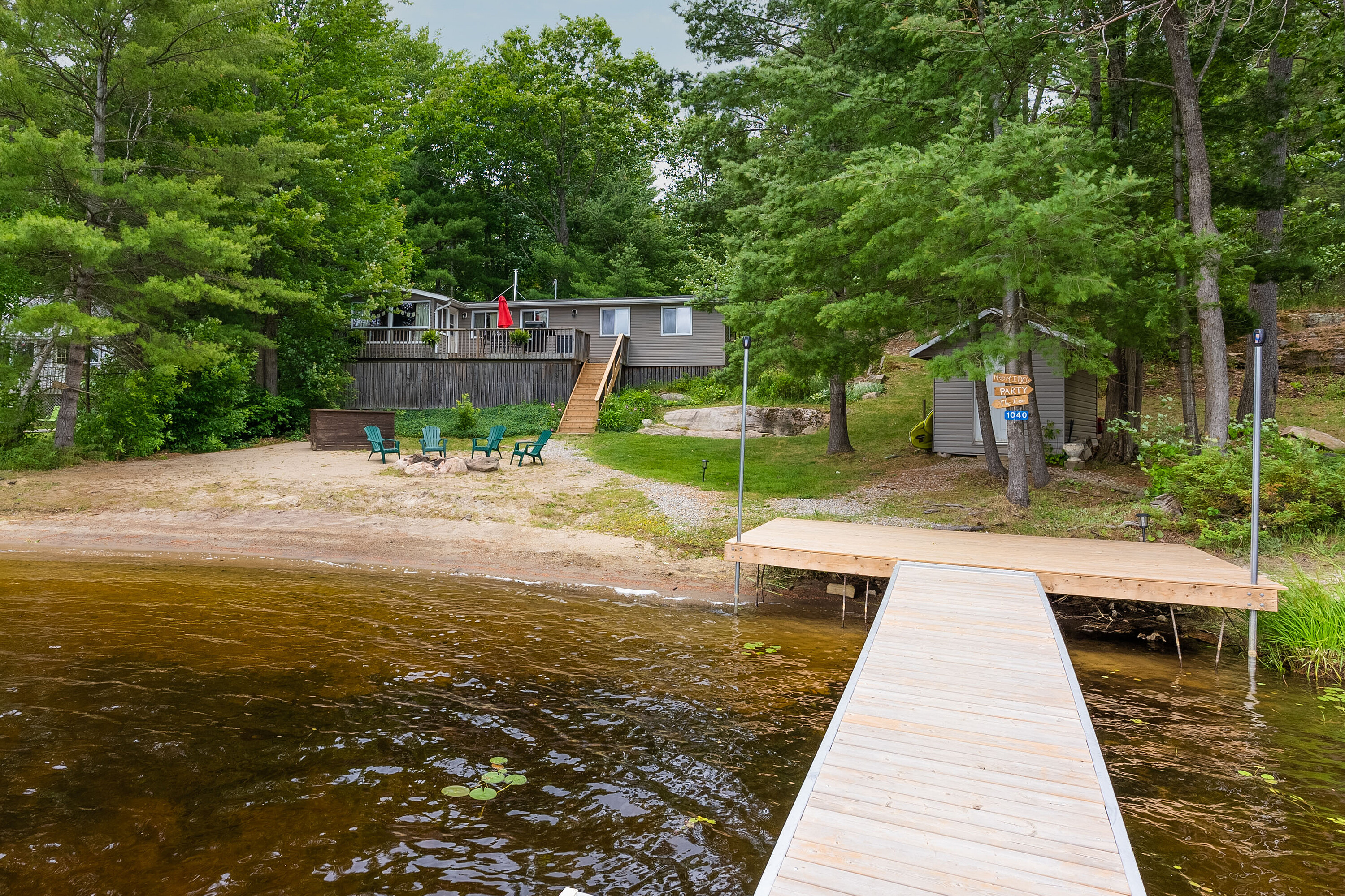  Boat Access Cottage on Kahshe - 物件實景
